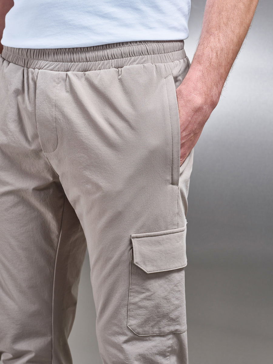 Cargo Pant in Taupe