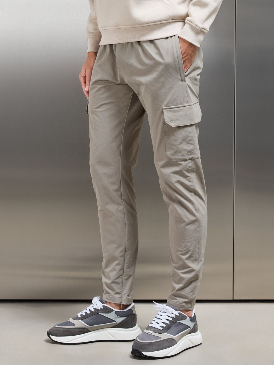 Cargo Pant in Taupe