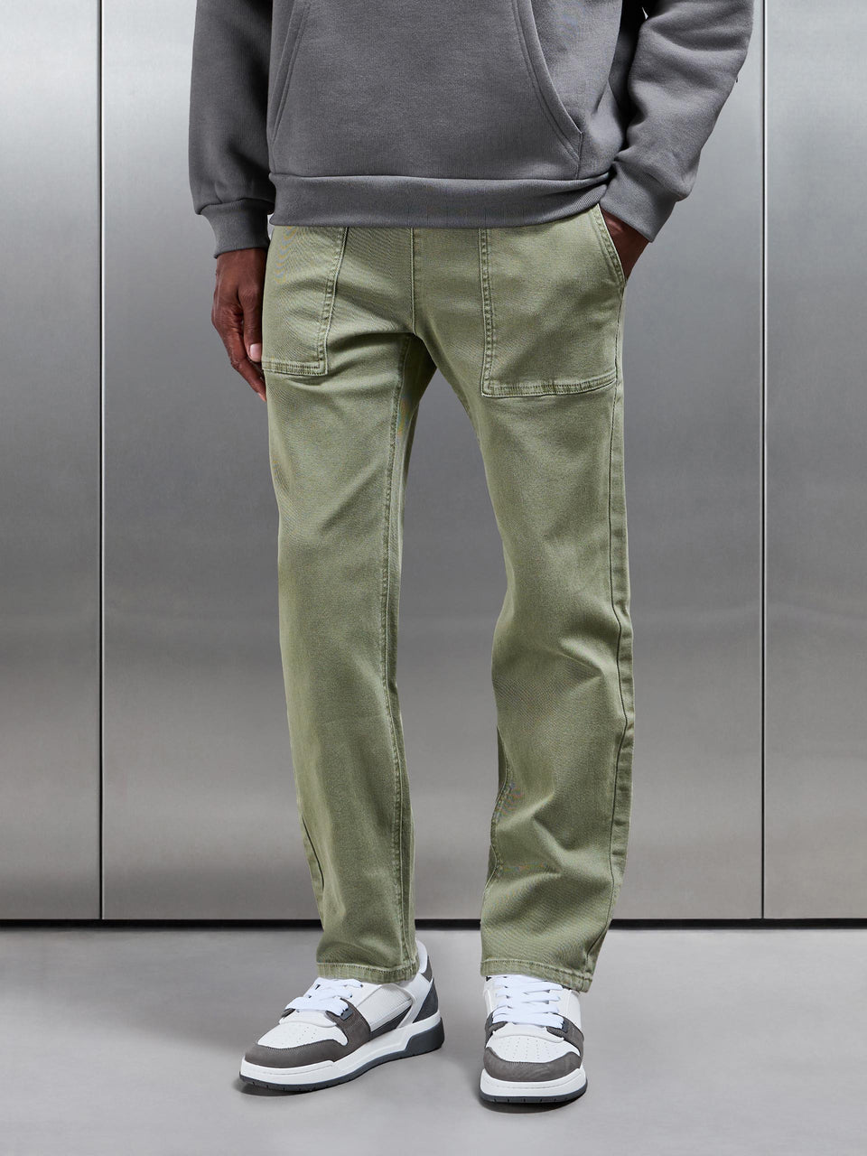 Carpenter Pant in Olive