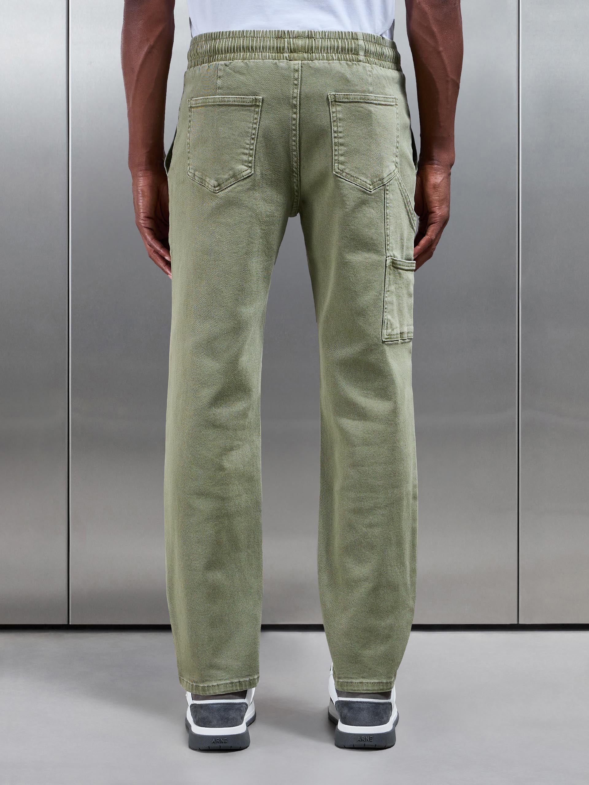 Carpenter Pant in Olive