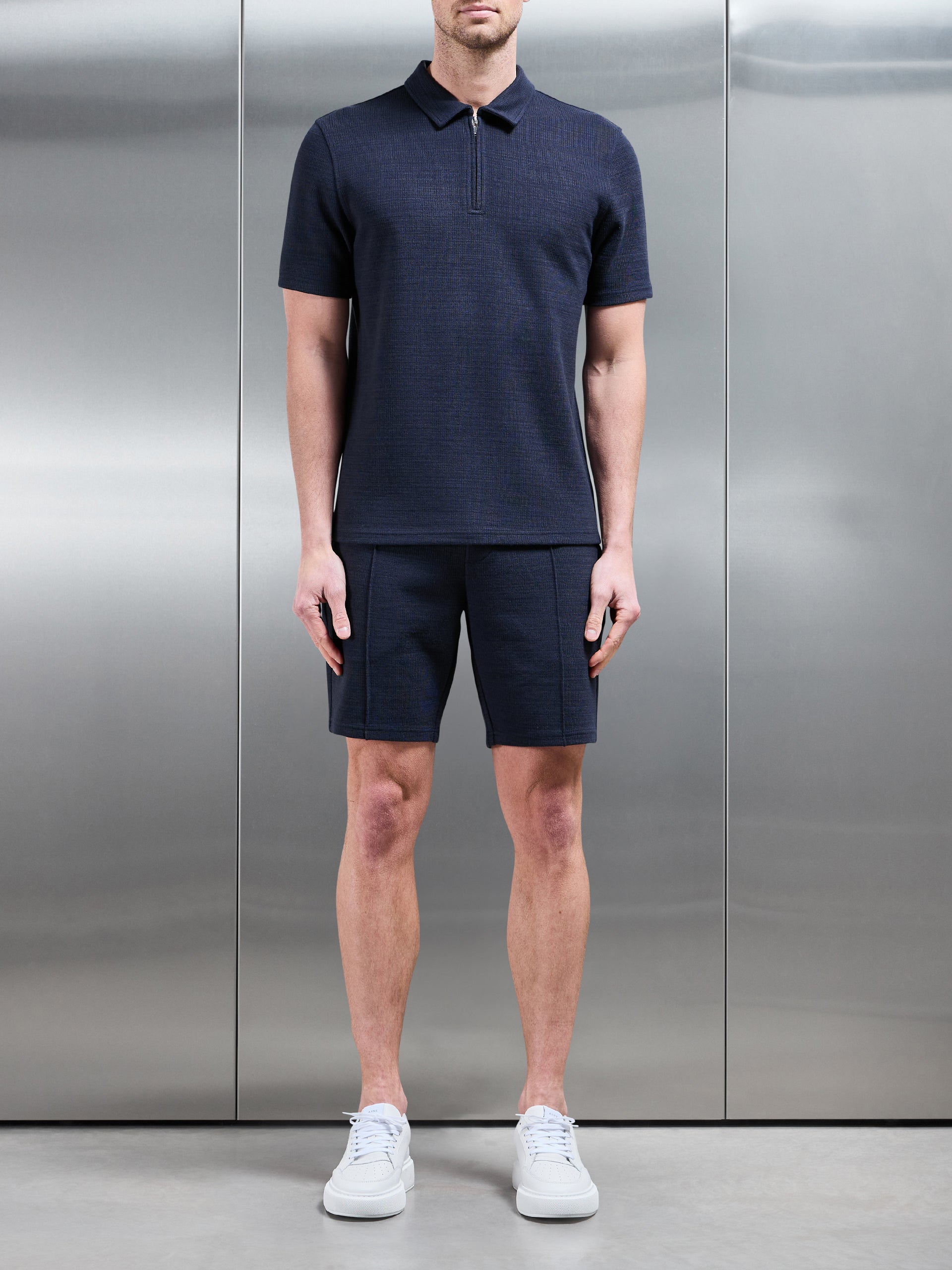 Cavour Textured Short in Navy