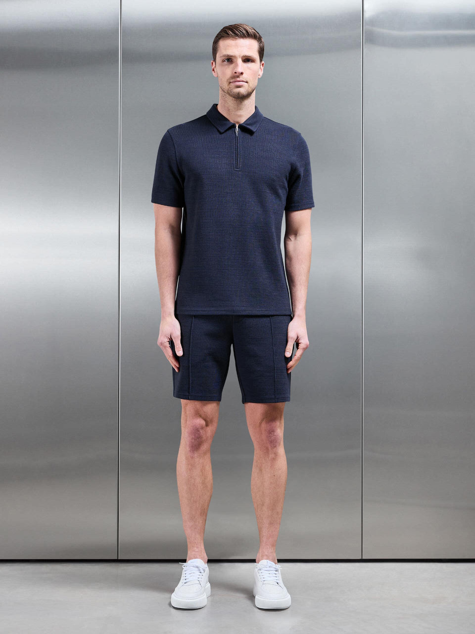 Cavour Textured Short in Navy