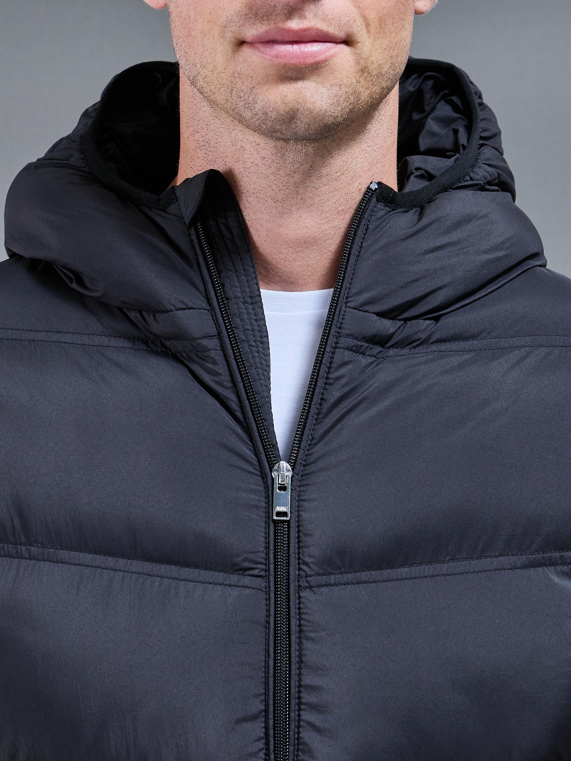 Chevron Puffer Jacket in Black