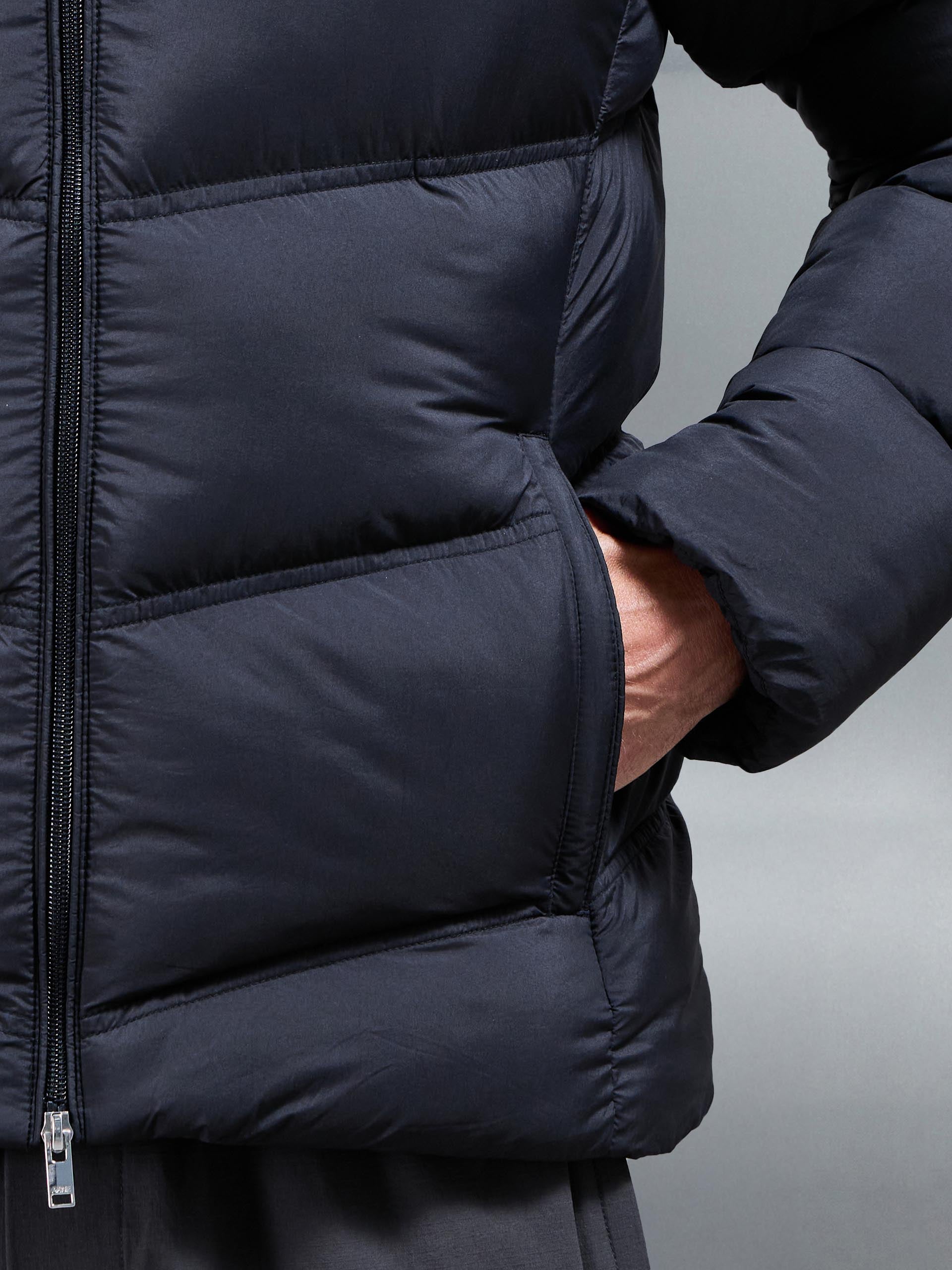Chevron Puffer Jacket in Black
