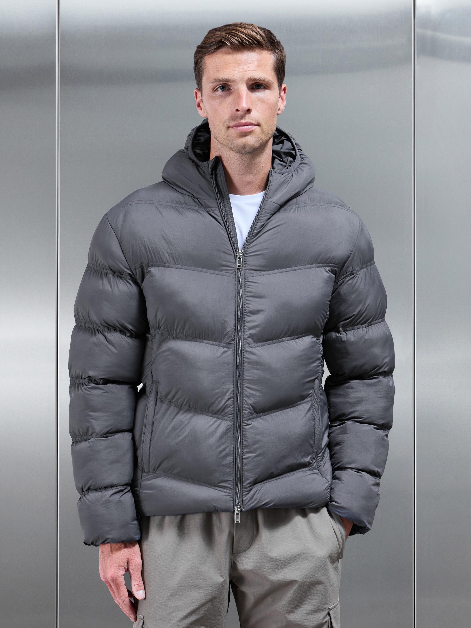 Chevron Puffer Jacket in Grey