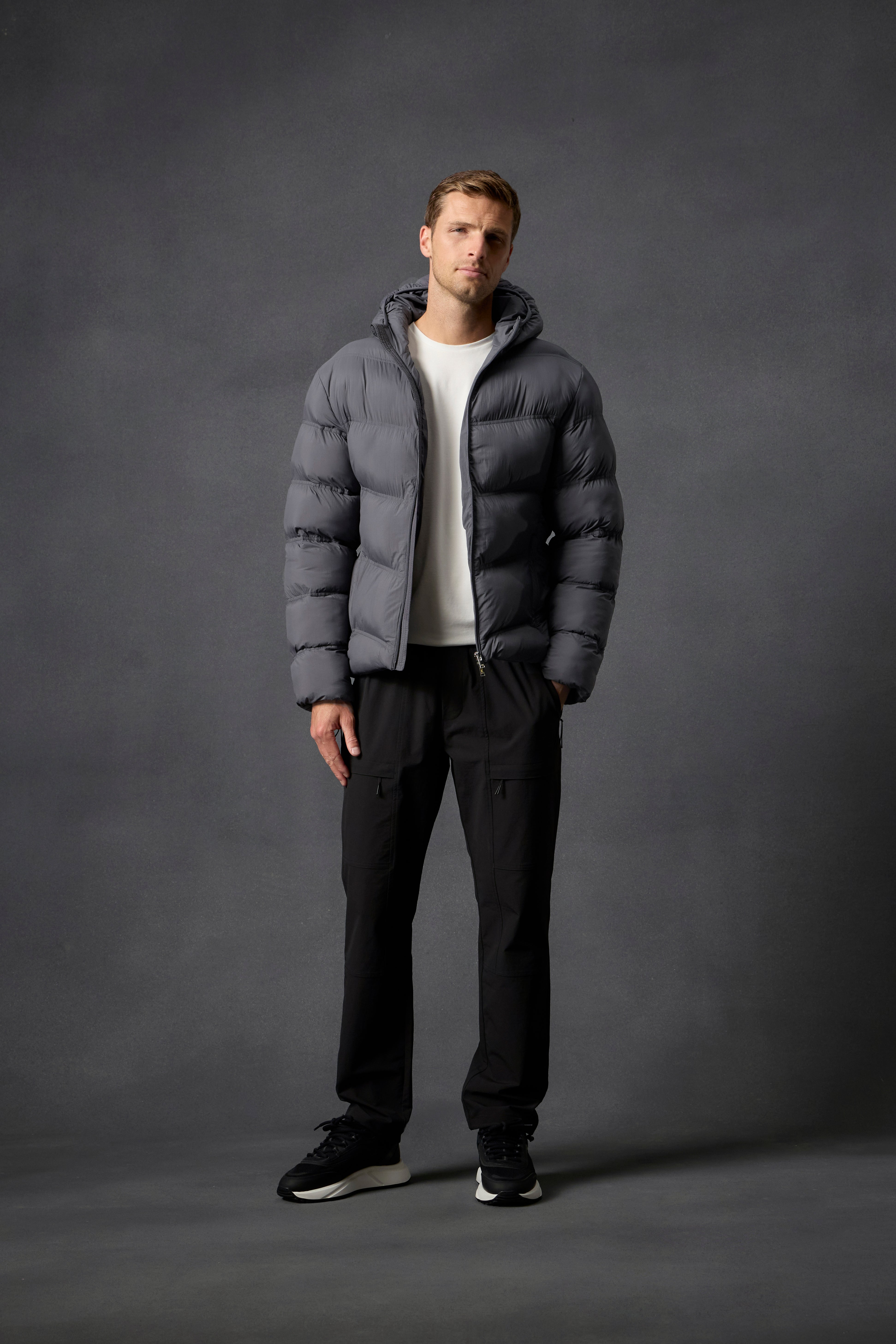 Chevron Puffer Jacket in Grey