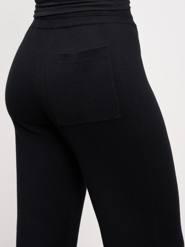 Womens Chunky Knitted Trouser in Black