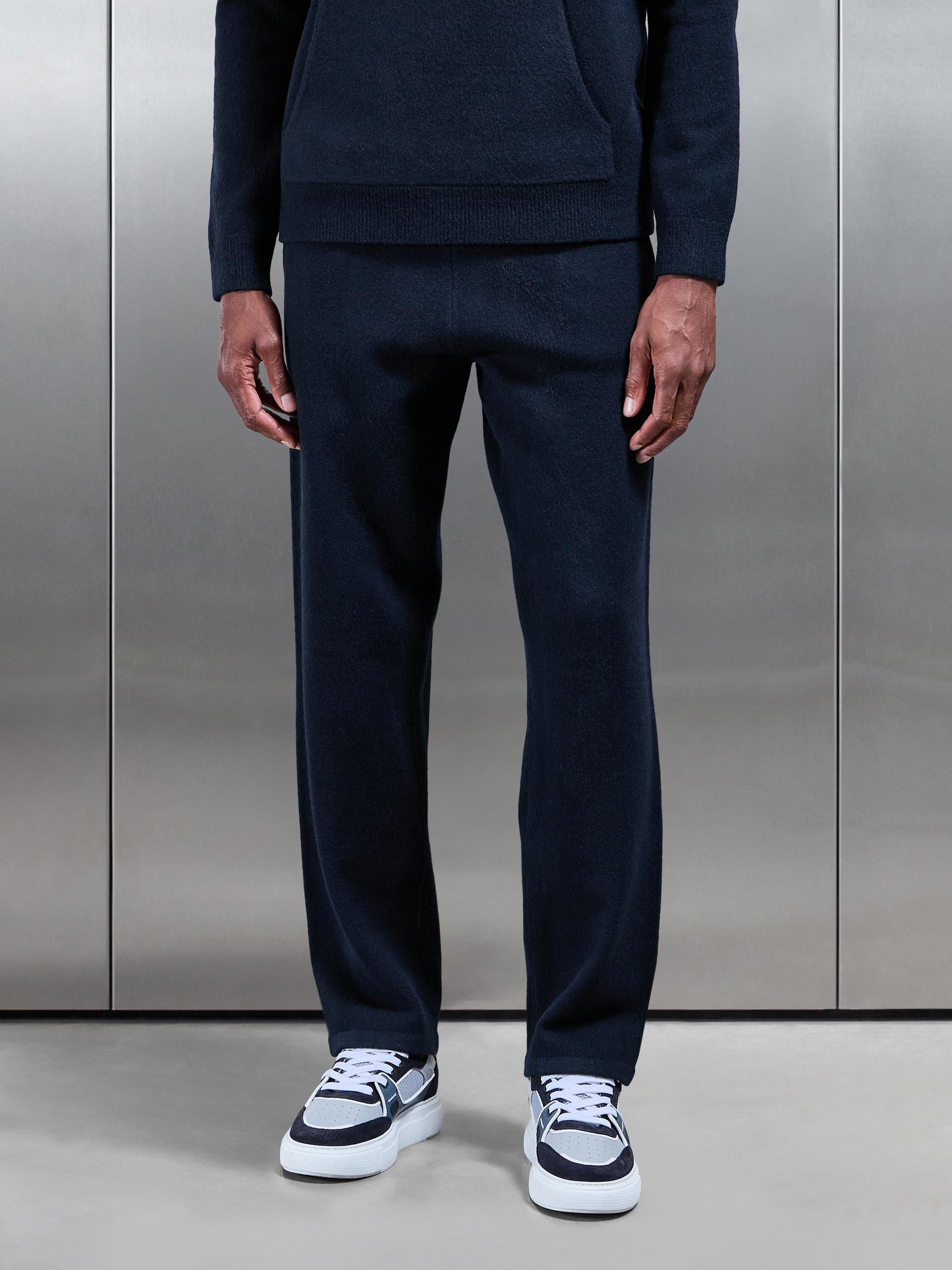 Chunky Wool Straight Leg Jogger in Navy