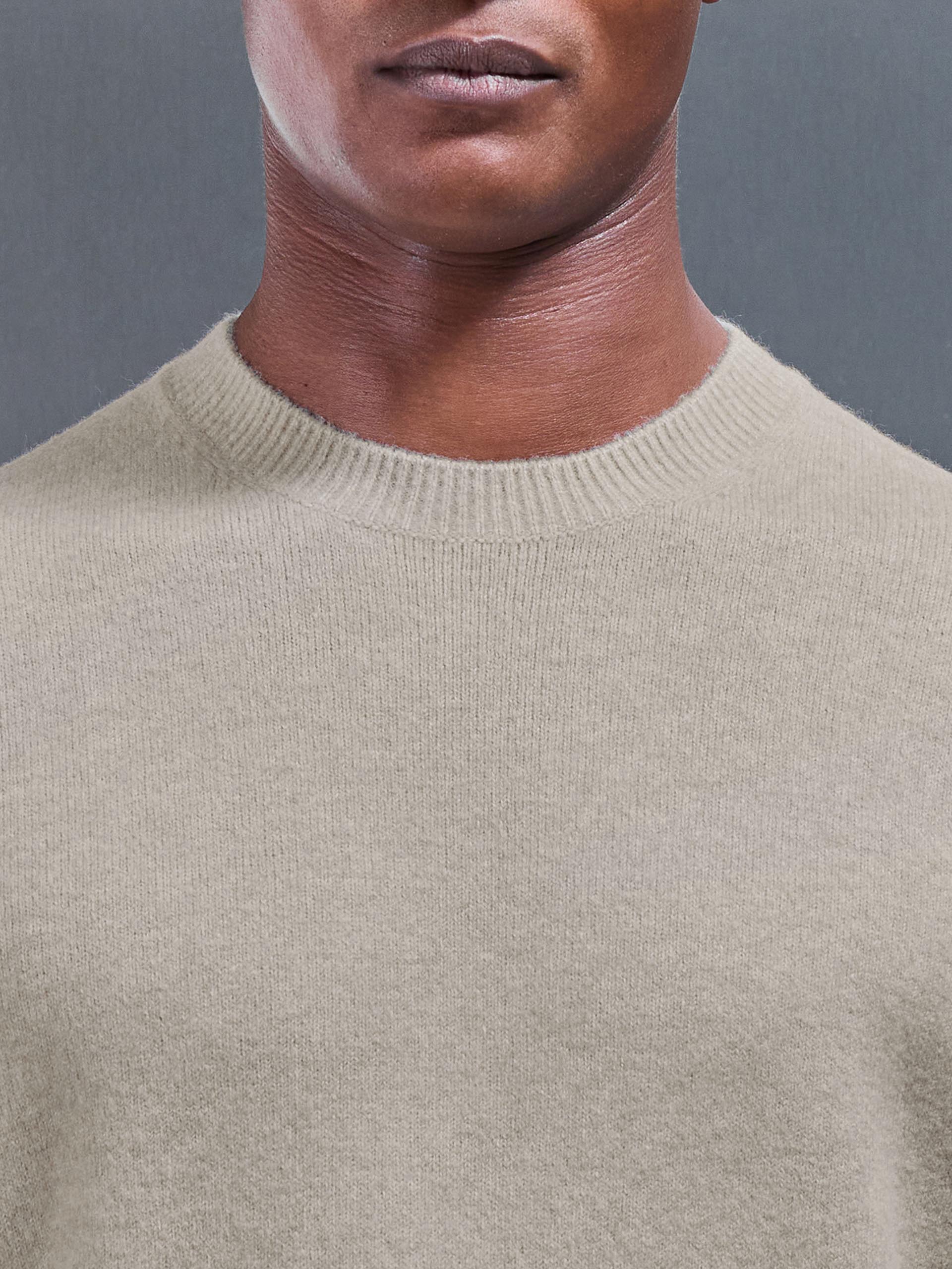 Chunky Wool Sweatshirt in Stone