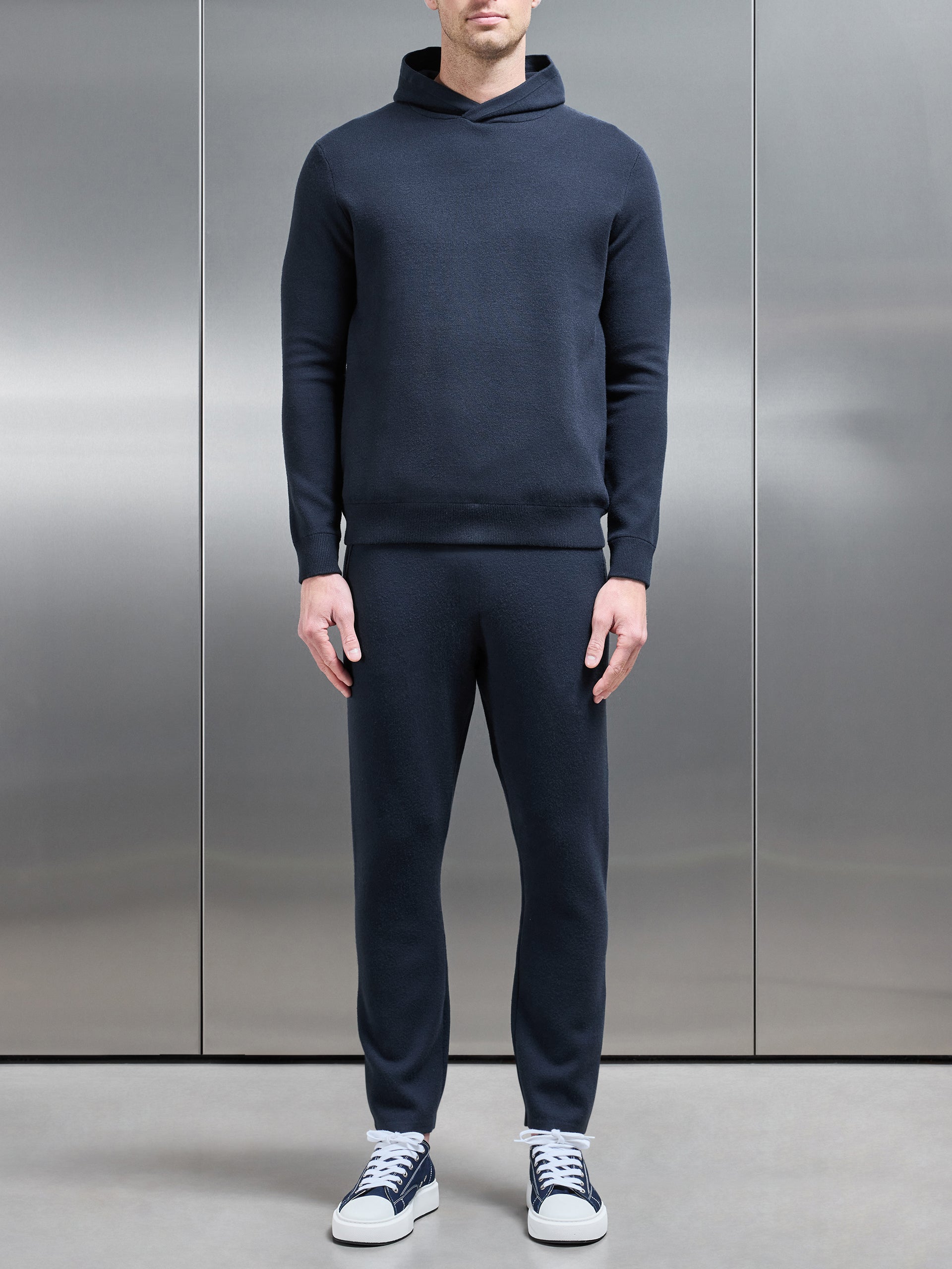 Chunky Knitted Pull Over Hoodie in Navy