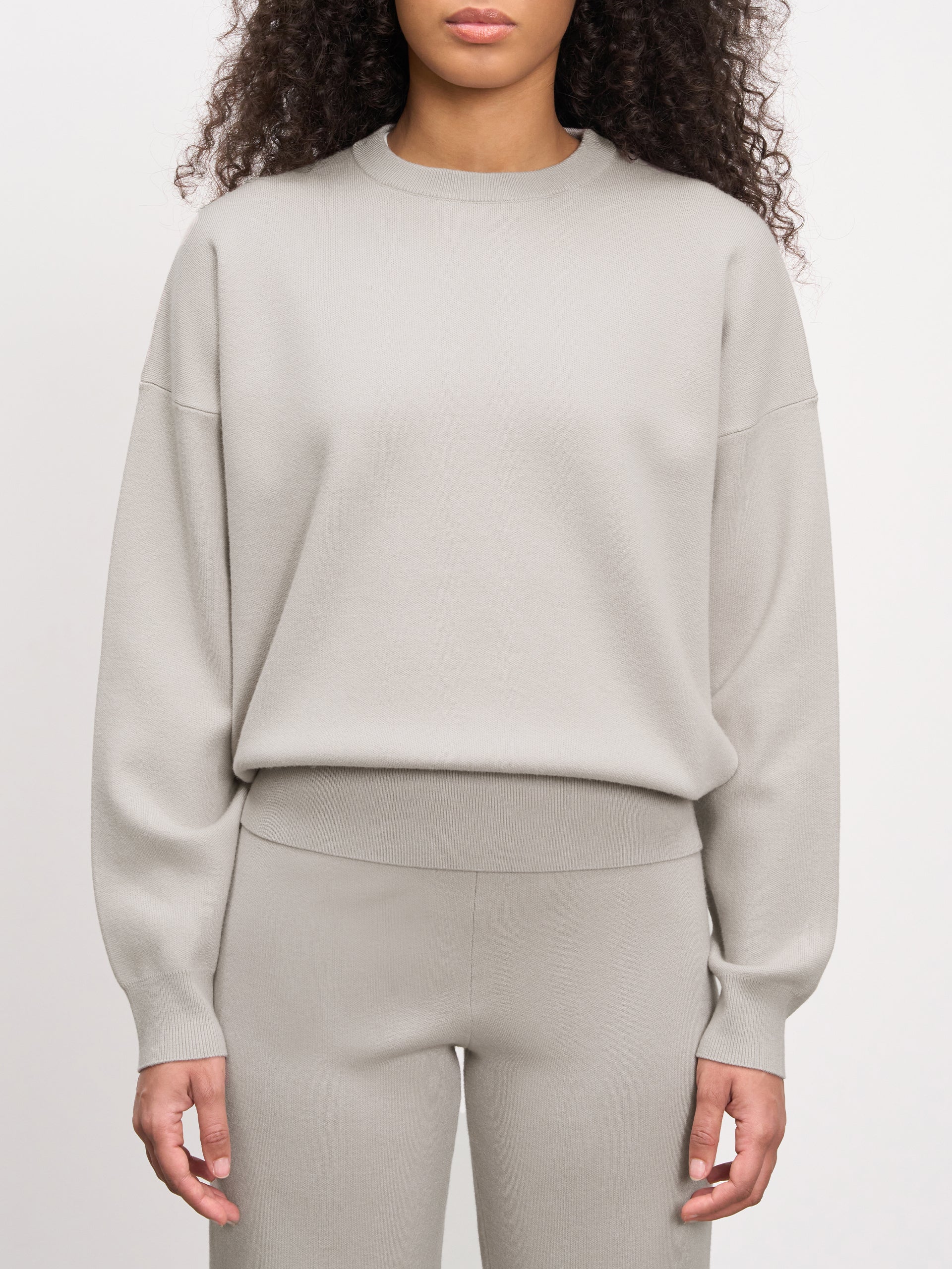 Womens Chunky Knitted Sweatshirt in Stone