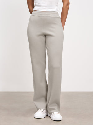 Womens Chunky Knitted Trouser in Stone