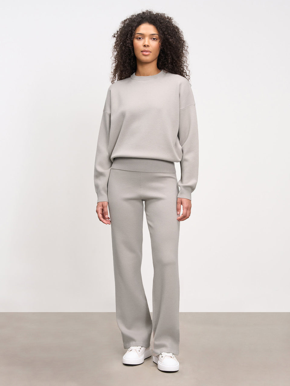 Womens Chunky Knitted Sweatshirt in Stone