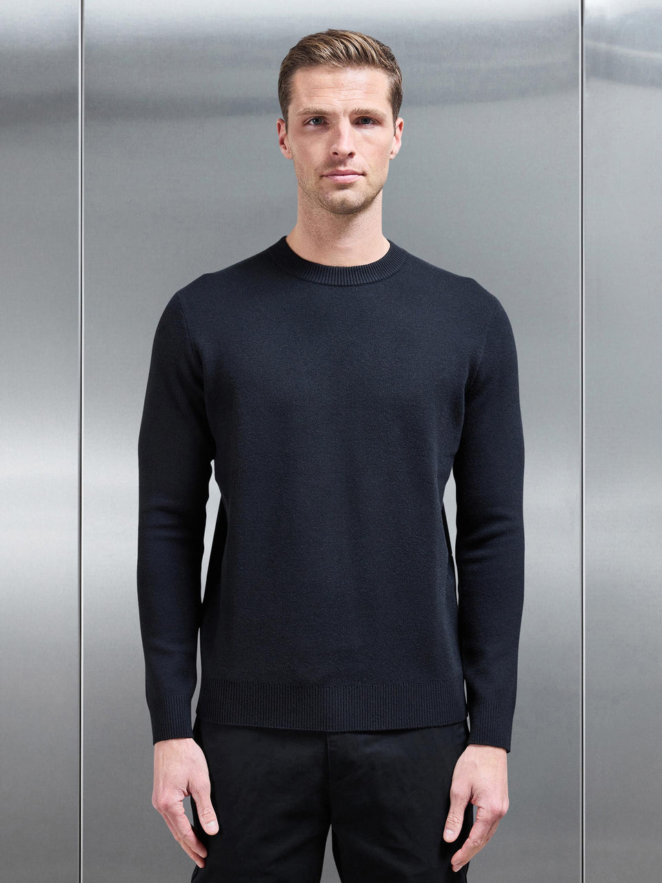 Chunky Knitted Sweatshirt in Black
