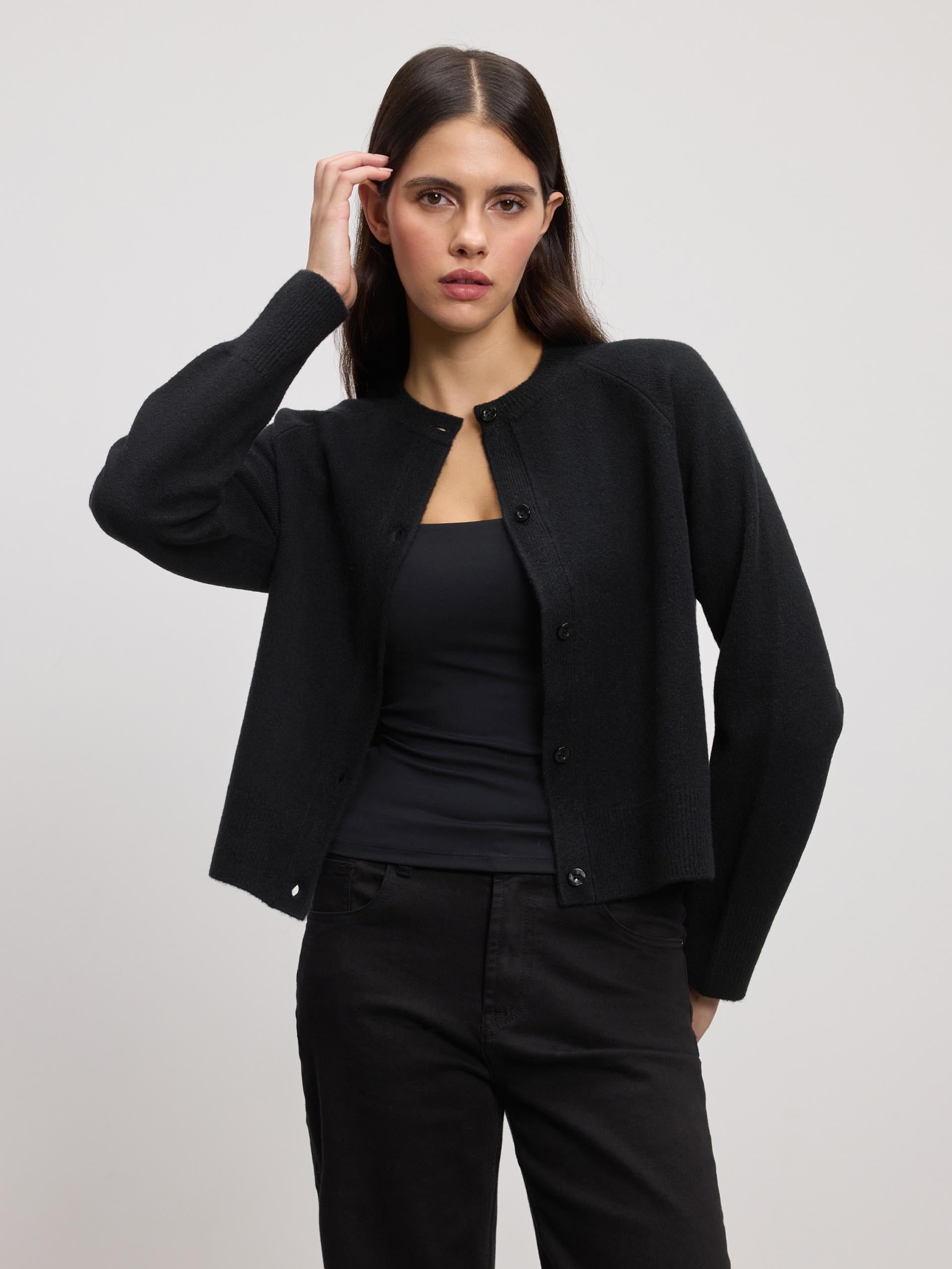 Womens Chunky Knitted Cardigan in Black
