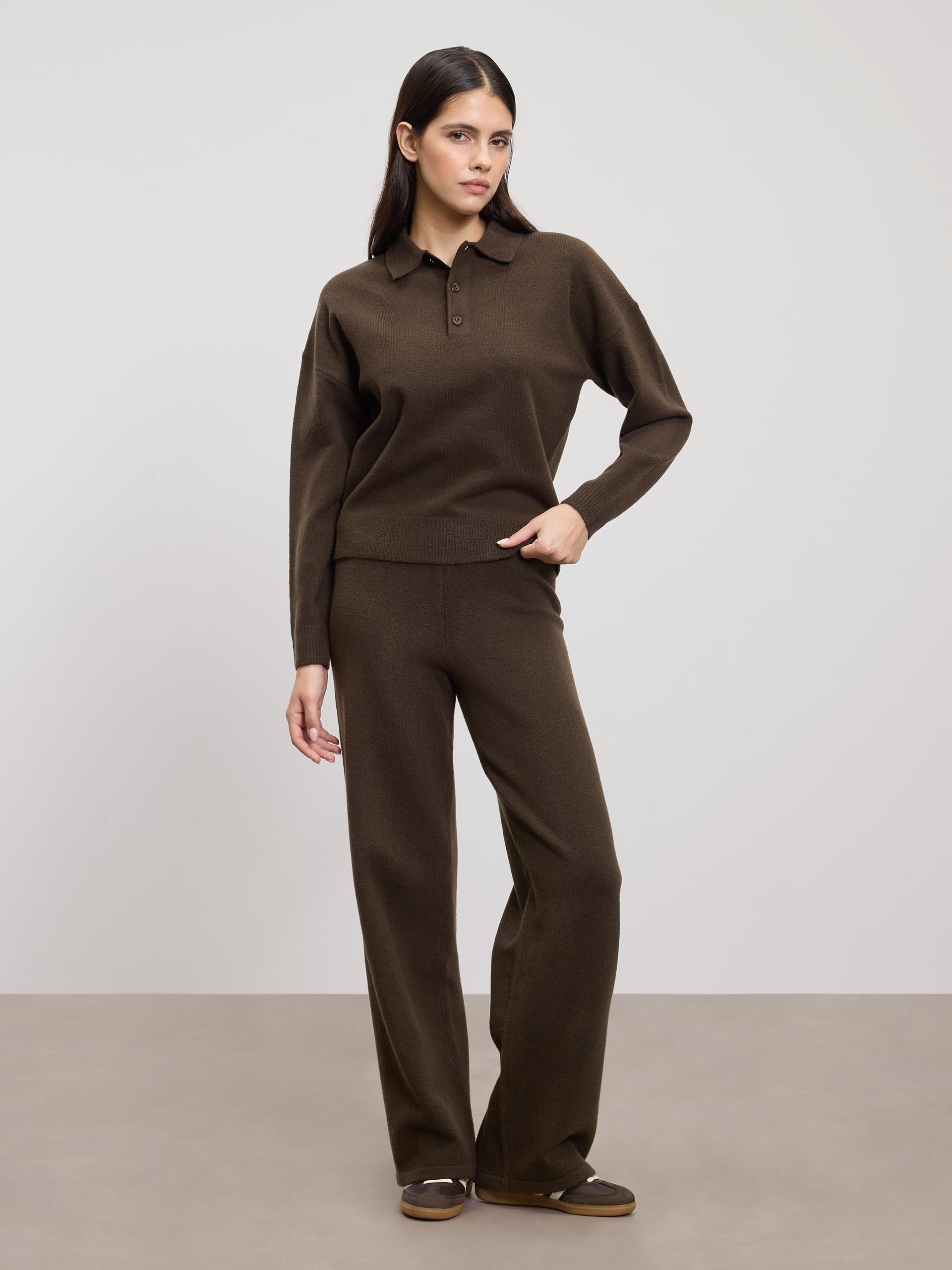 Womens Chunky Wool Polo Shirt in Brown