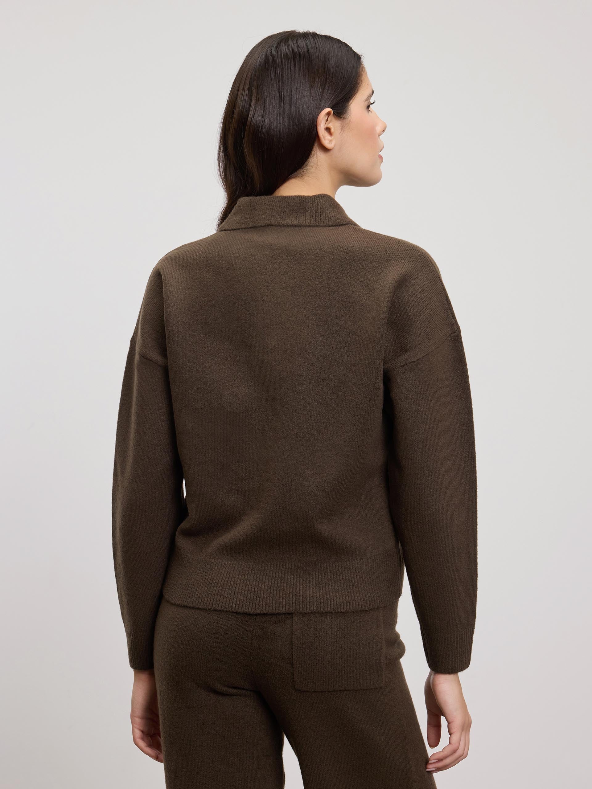 Womens Chunky Wool Polo Shirt in Brown