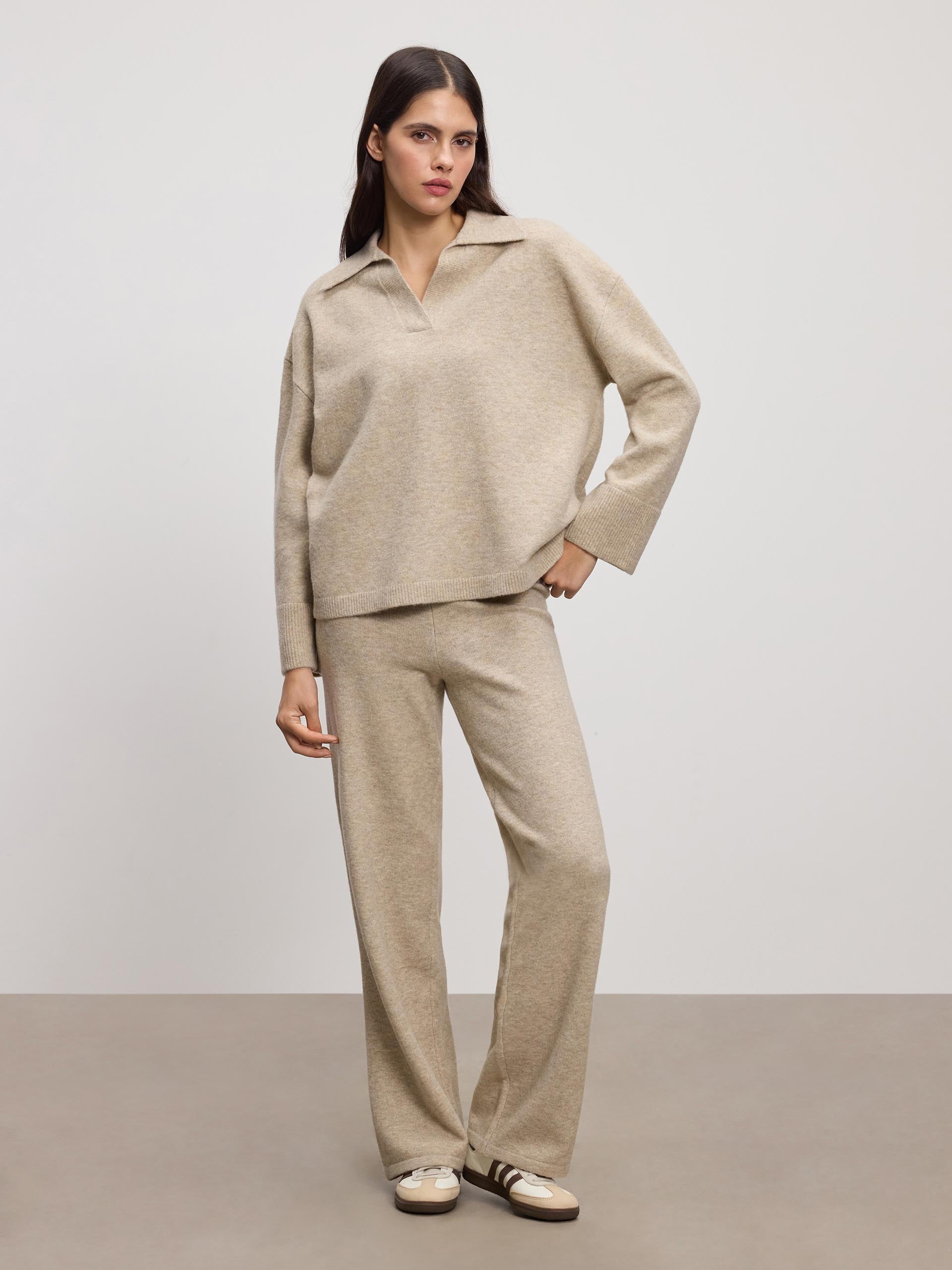 Womens Chunky Wool Revere Collar Polo in Stone