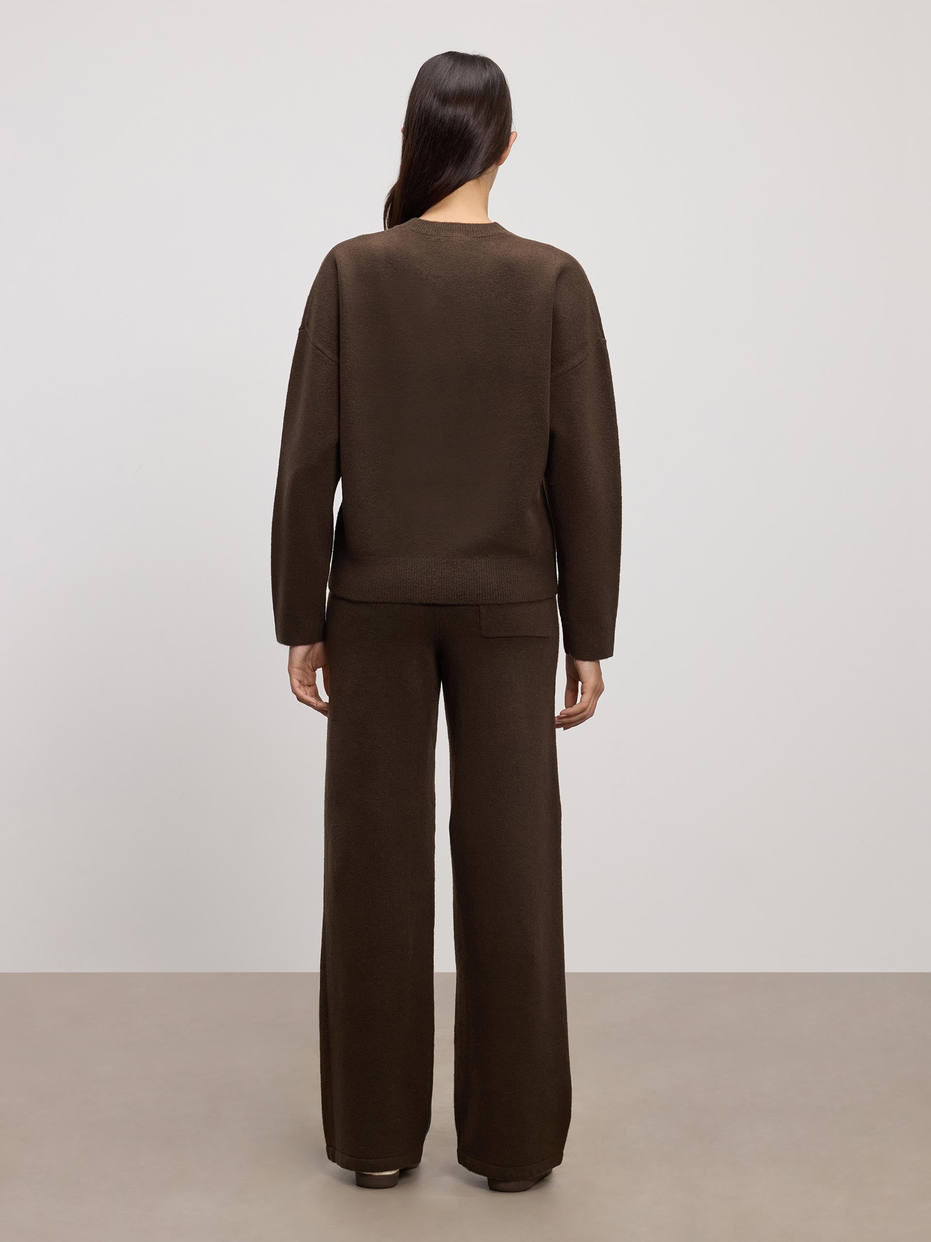 Womens Chunky Wool Sweatshirt in Brown