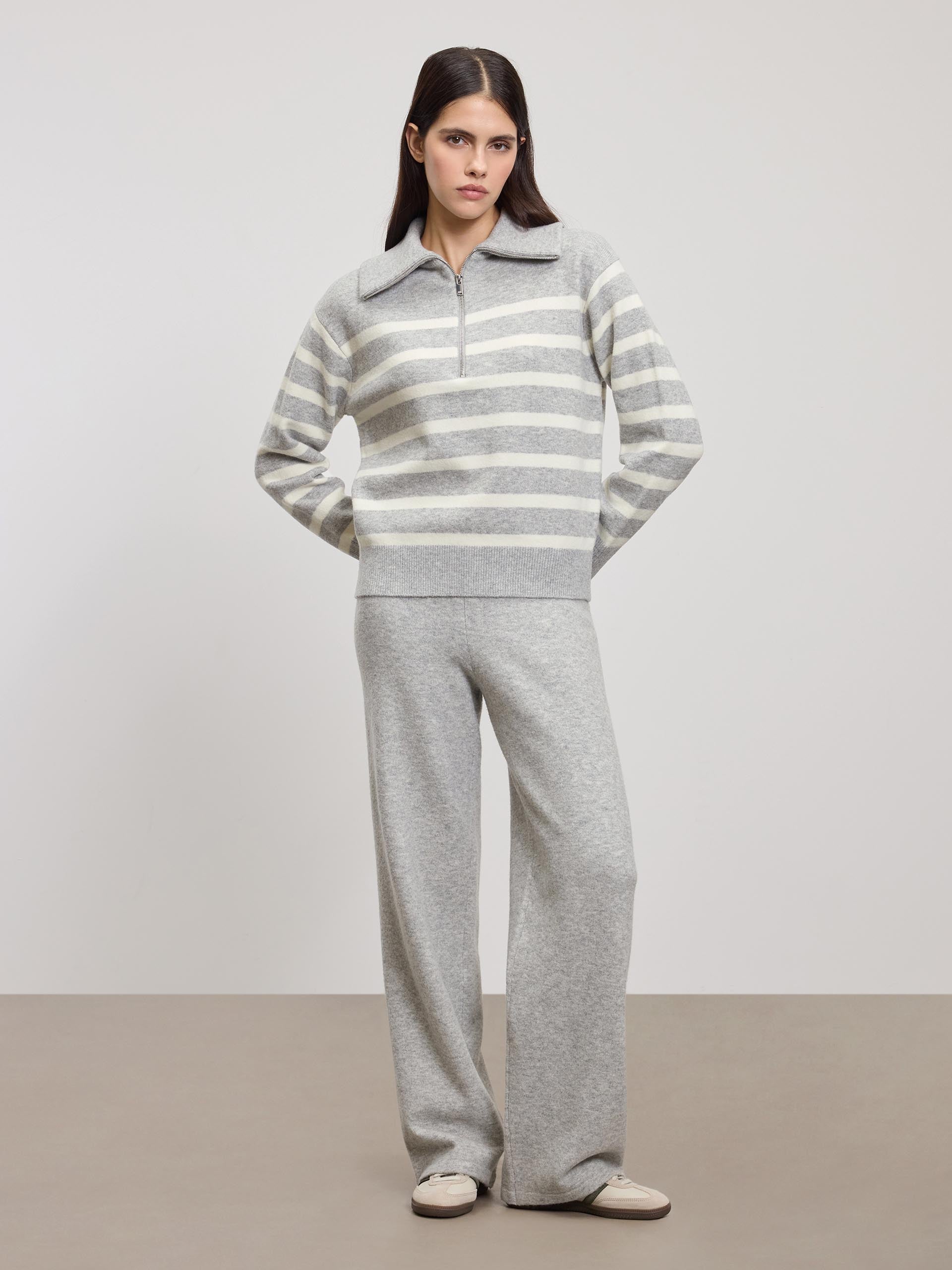 Womens Chunky Wool Stripe Half Zip in Grey White