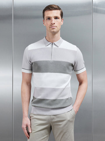 Colour Block Knitted Zip Polo Shirt in Sage