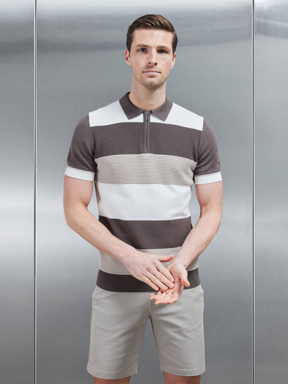 Colour Block Knitted Zip Polo Shirt in Taupe