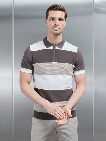 Colour Block Knitted Zip Polo Shirt in Taupe