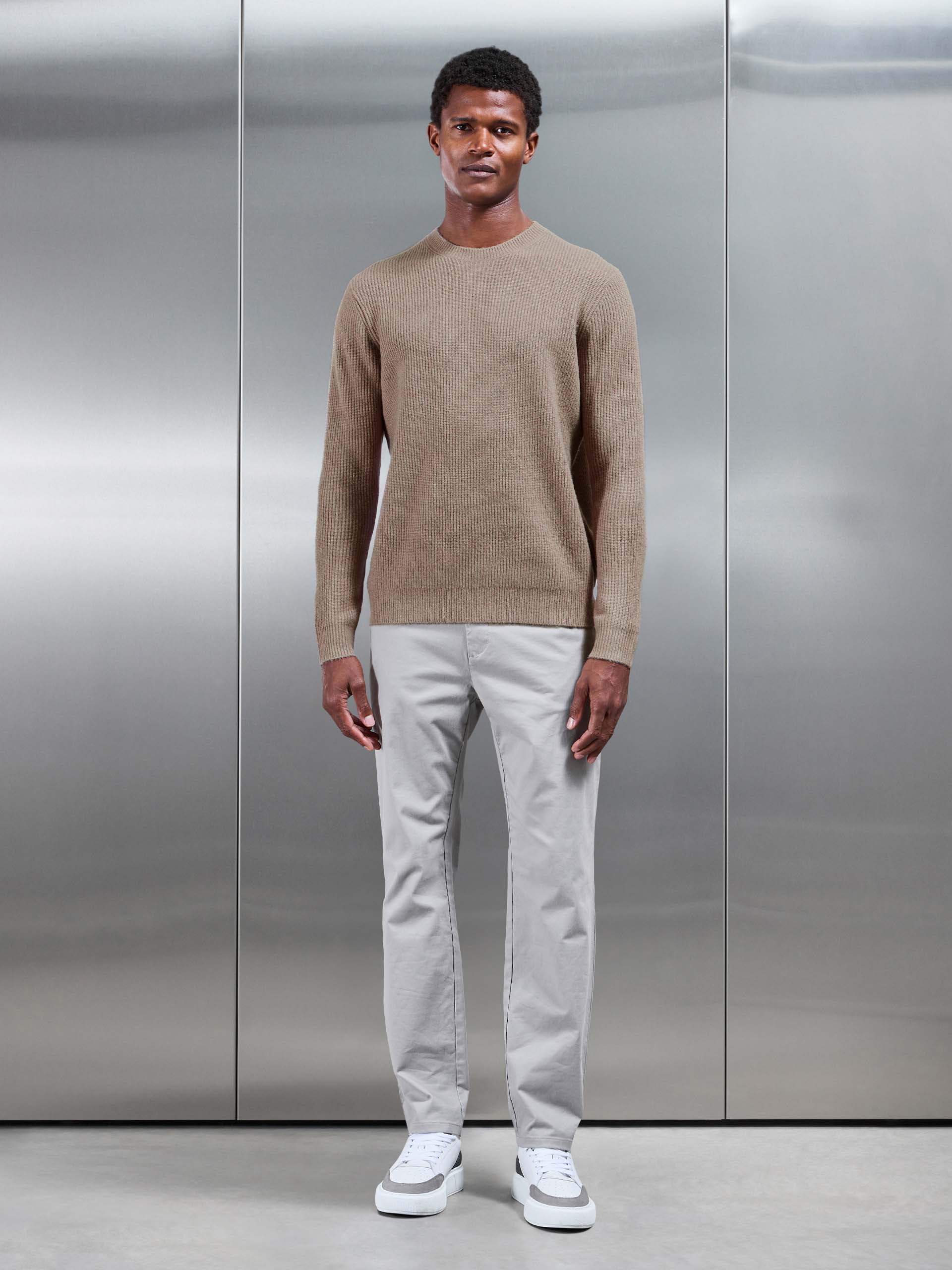 Cosy Knitted Sweatshirt in Taupe