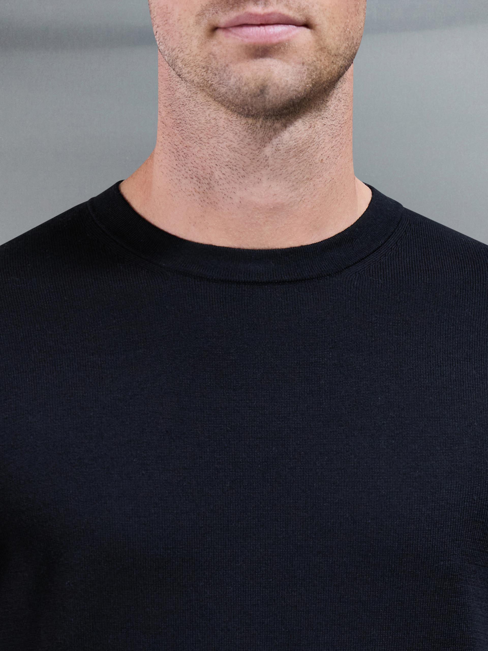 Cotton Knitted Crew Neck Sweatshirt in Black