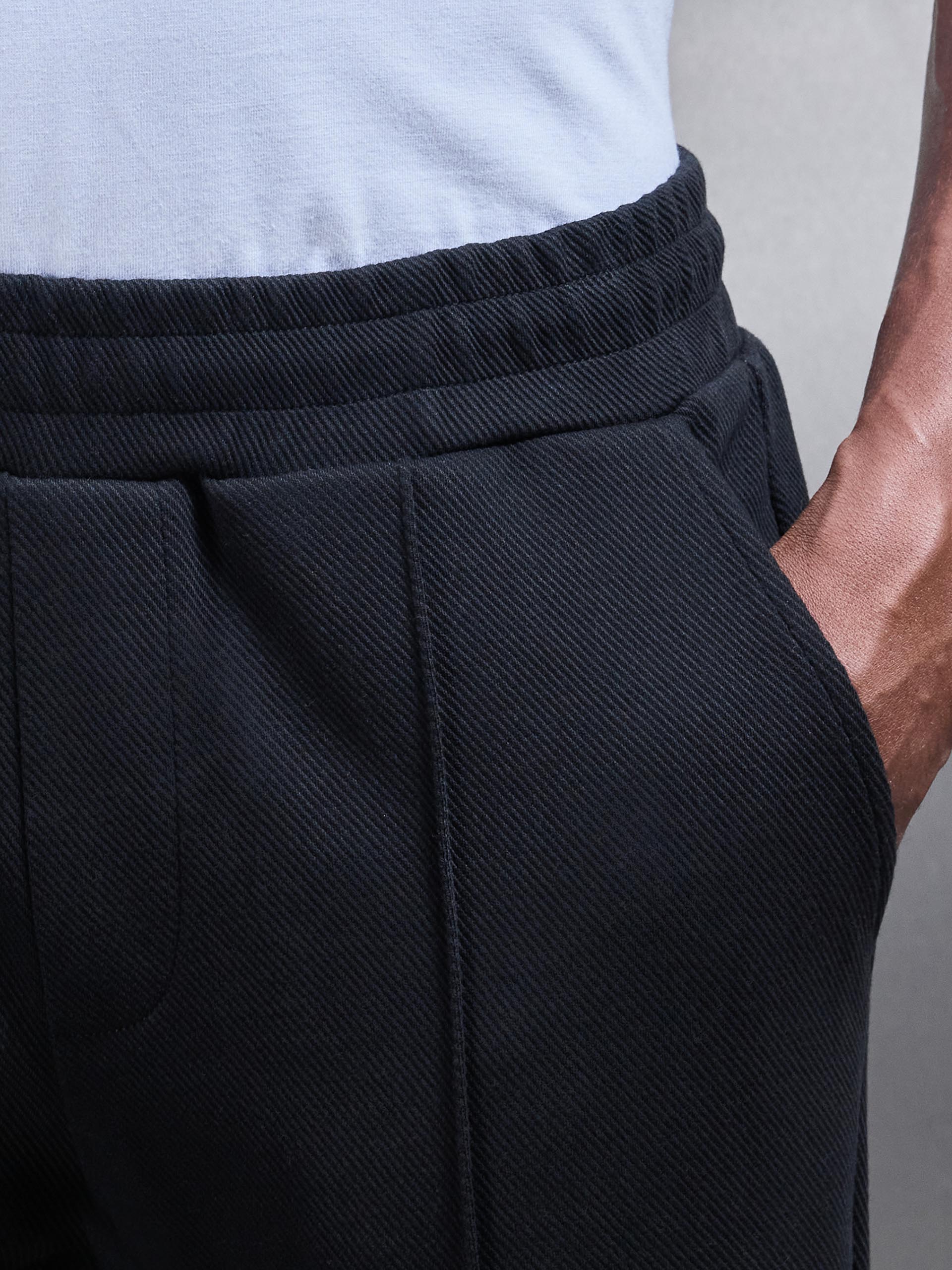 Cotton Twill Trouser in Black