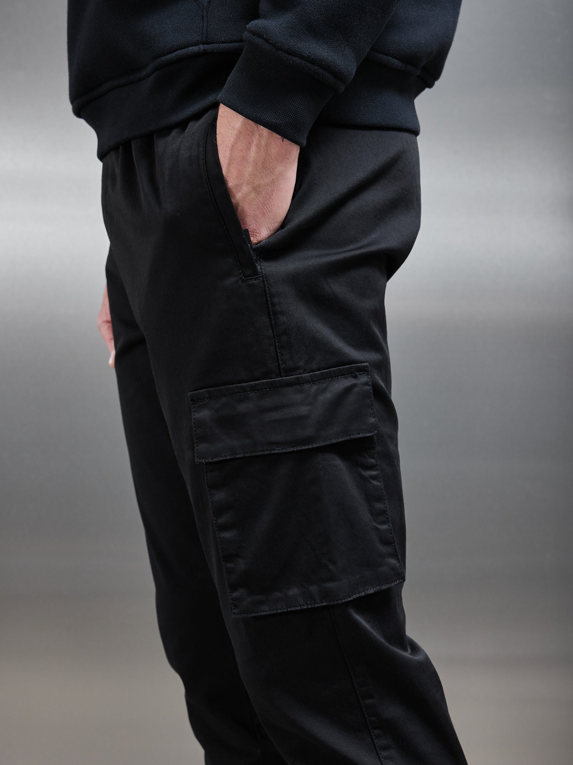 Cotton Cargo Pant in Black