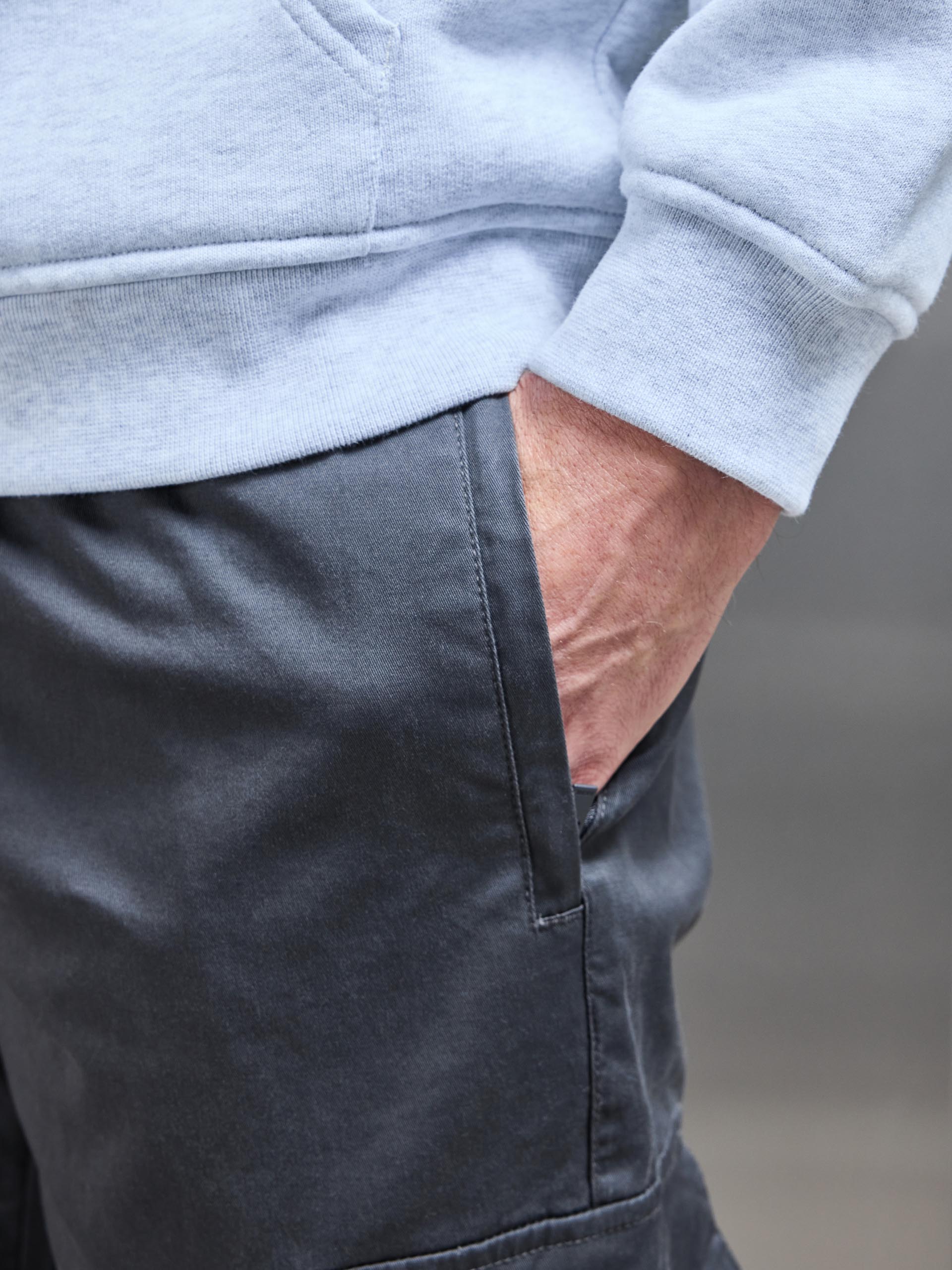 Cotton Cargo Pant in Grey