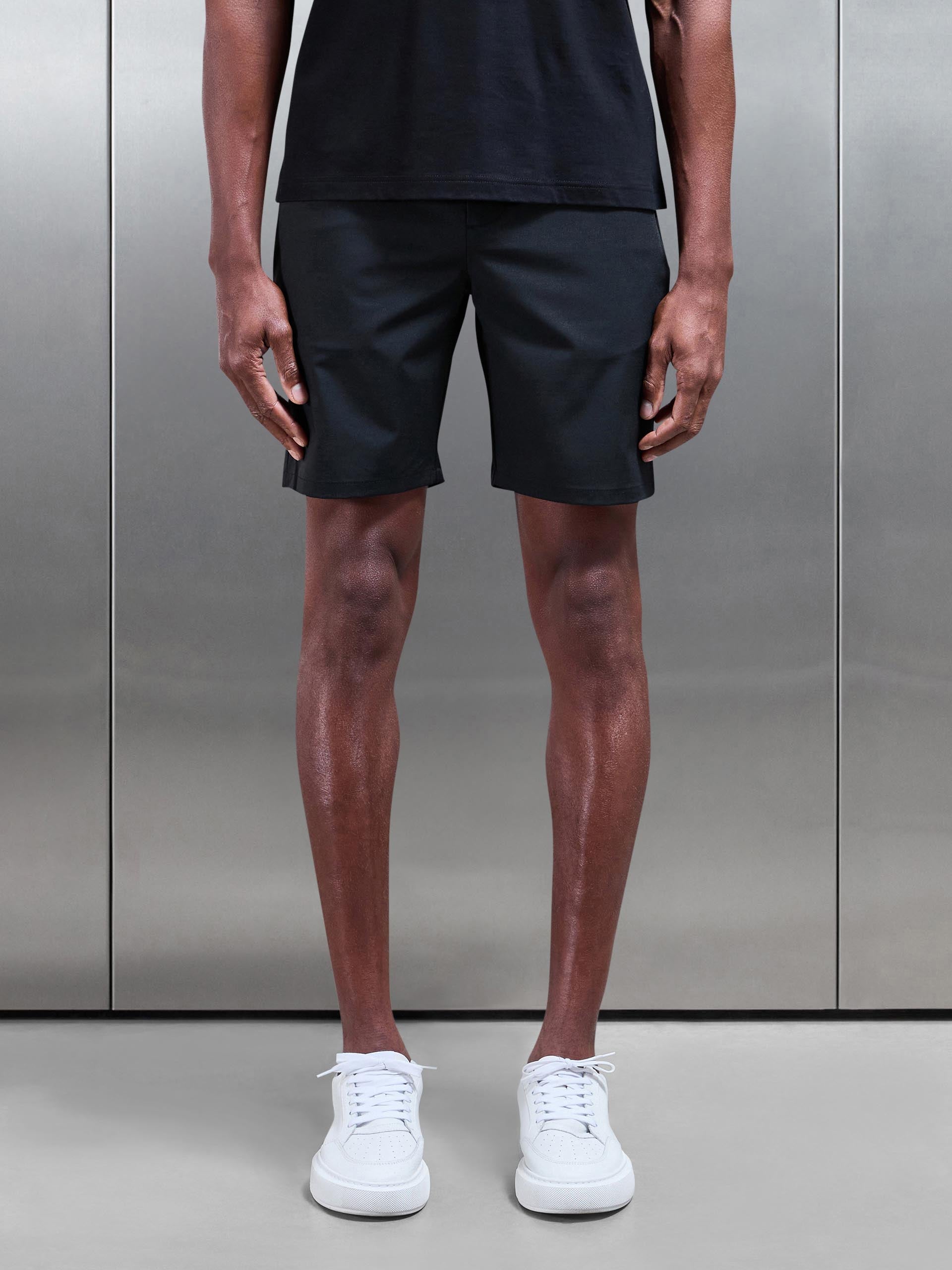 Crease Resistant Stretch Chino Short in Black