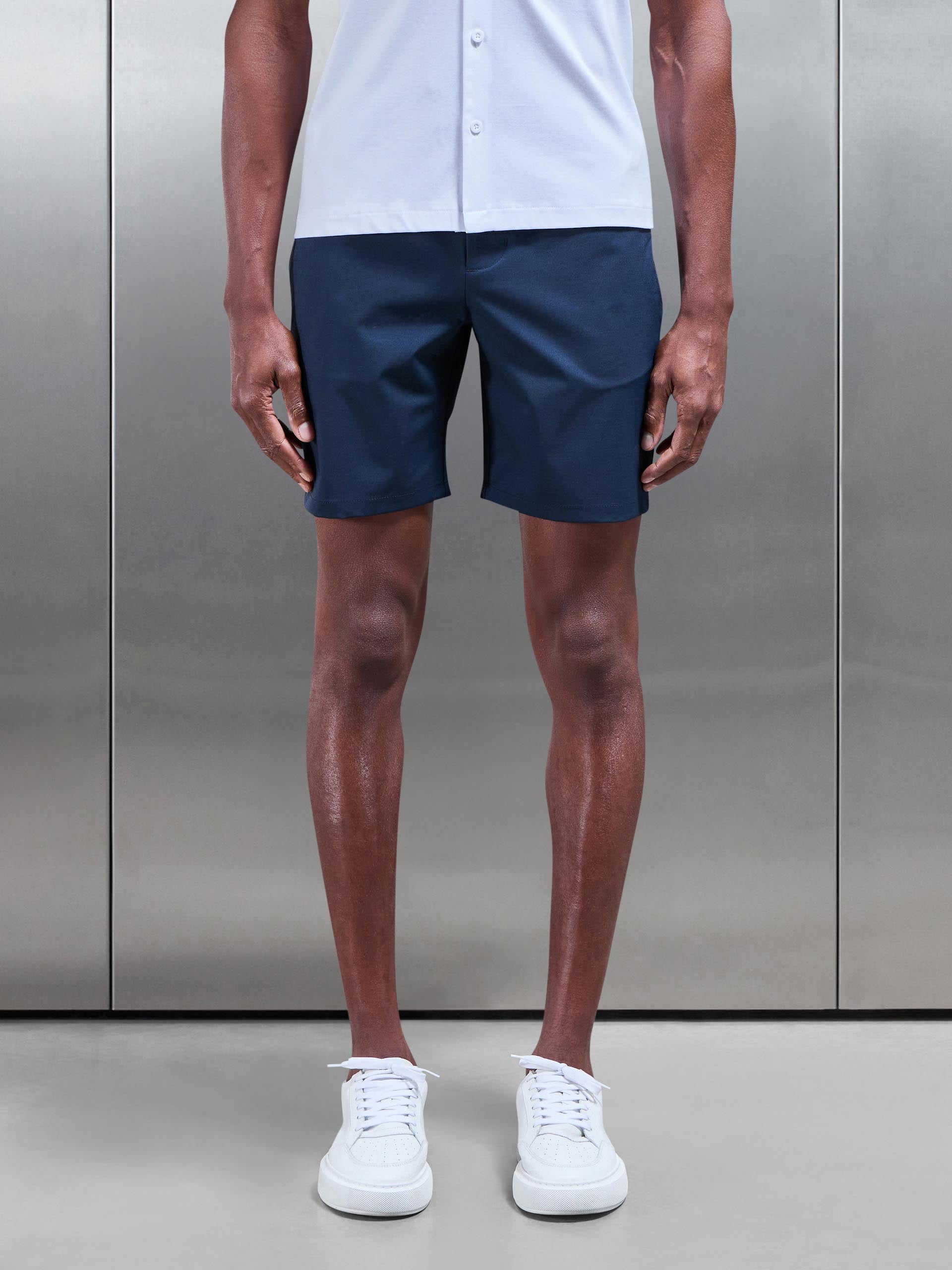 Crease Resistant Stretch Chino Short in Navy