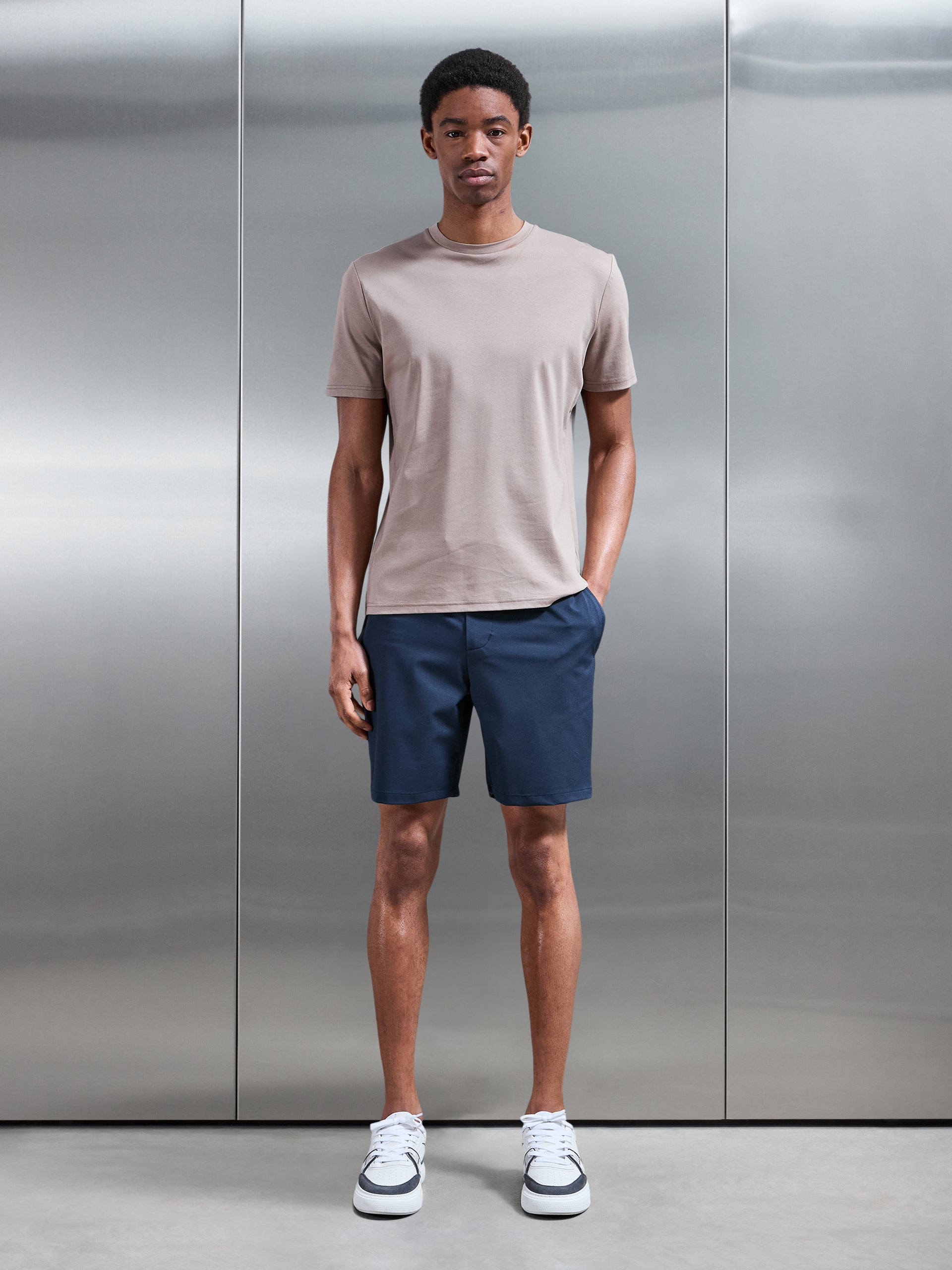 Crease Resistant Stretch Chino Short in Navy