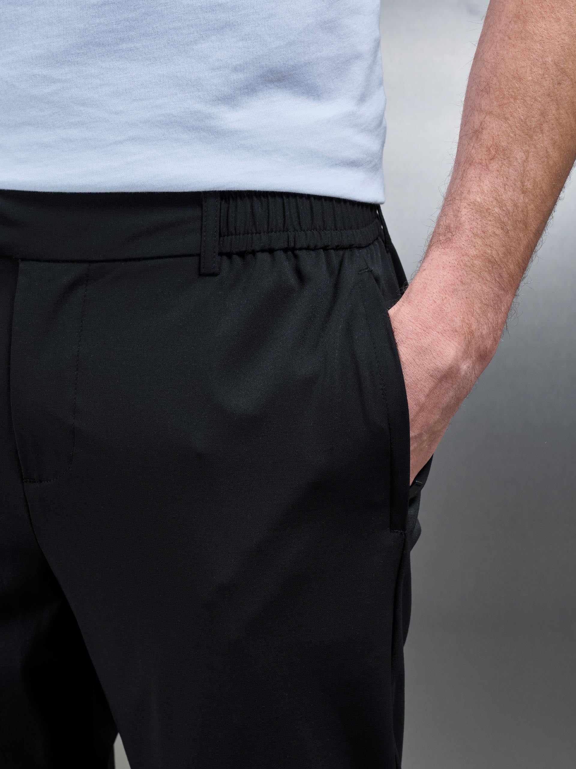 Crease Resistant Stretch Chino Trouser in Black
