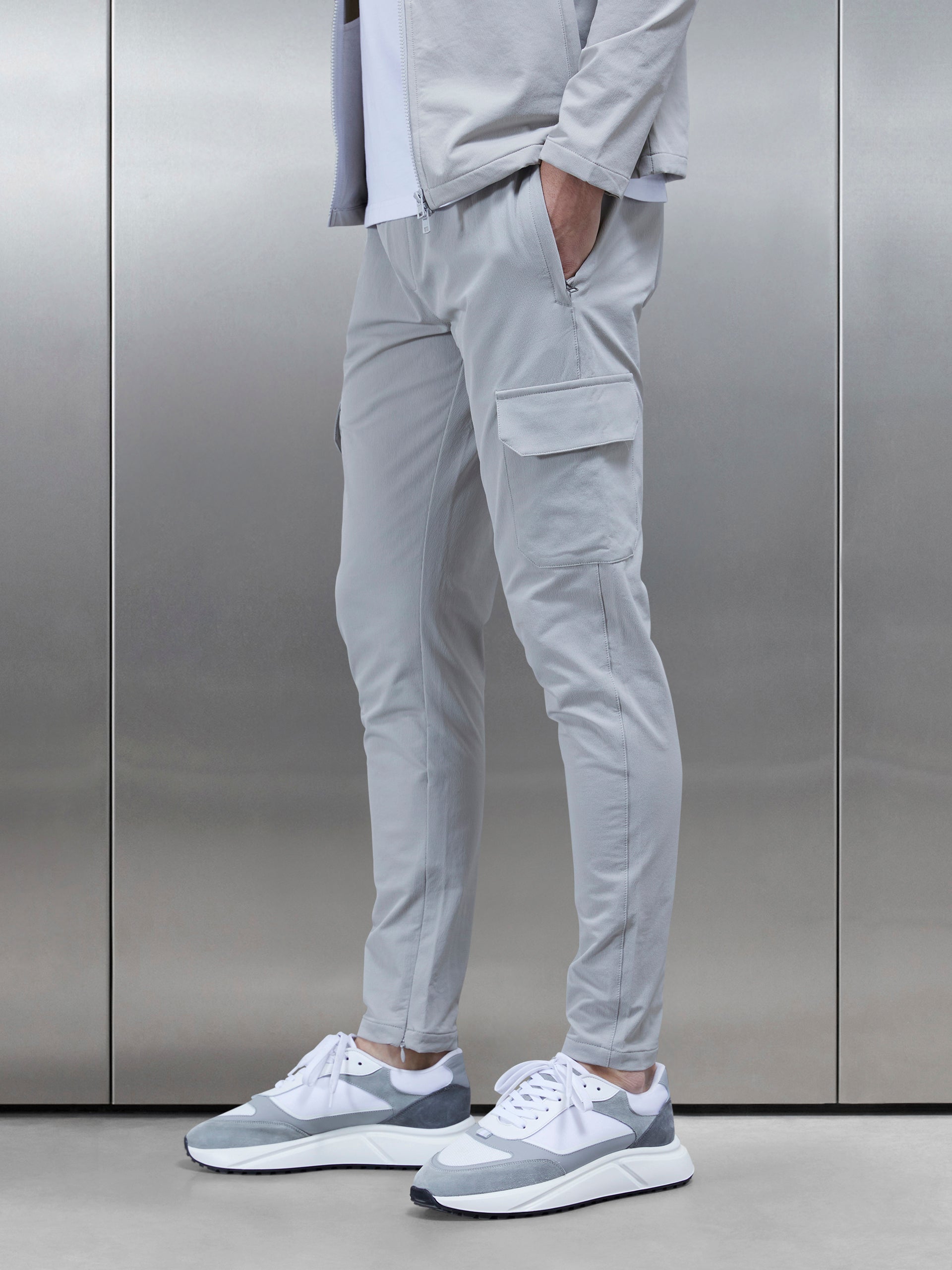 Cargo Pant in Stone