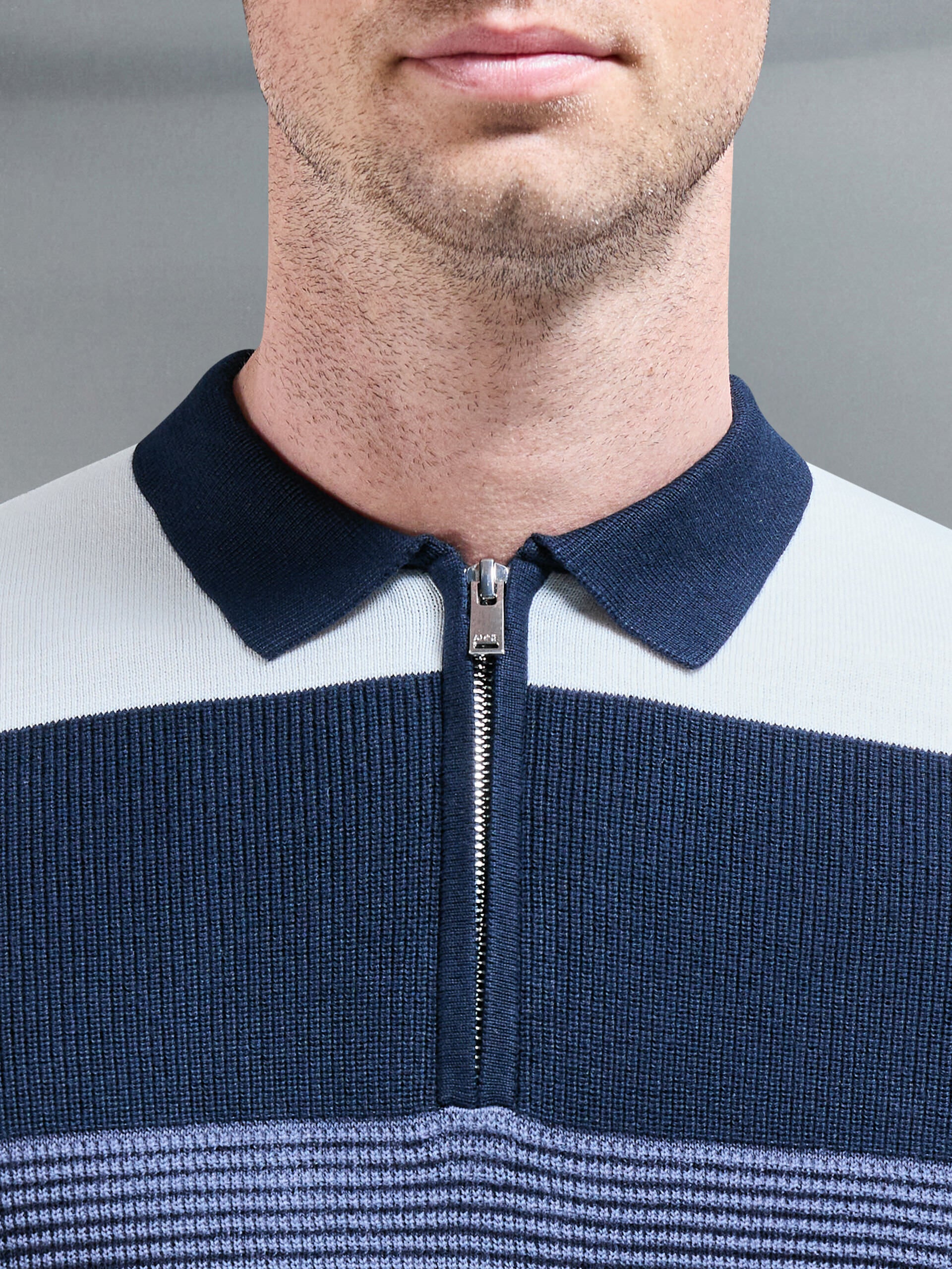 Colour Block Knitted Zip Polo Shirt in Navy