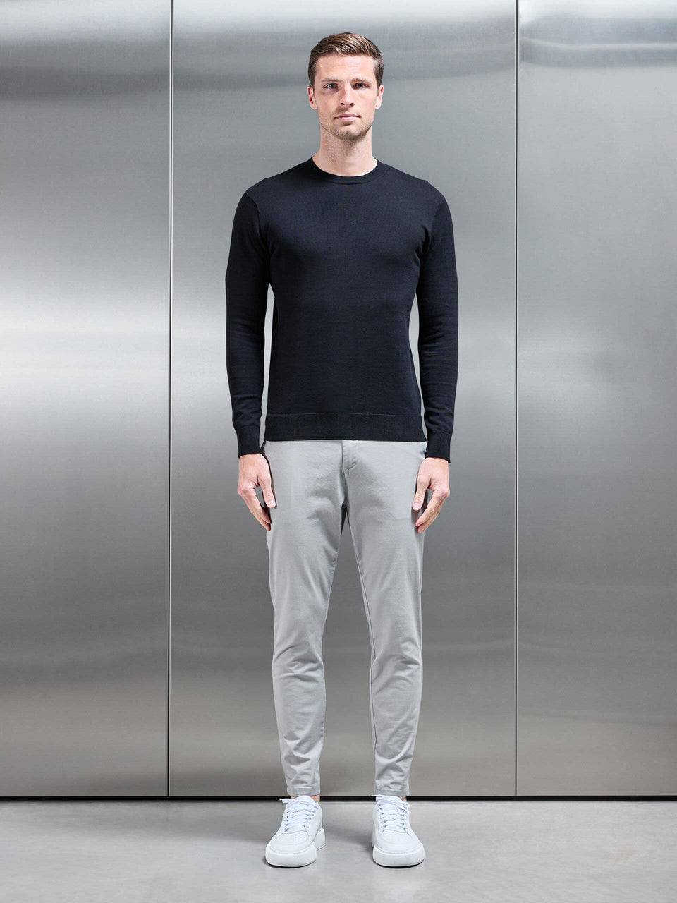 Cotton Knitted Crew Neck Sweatshirt in Black