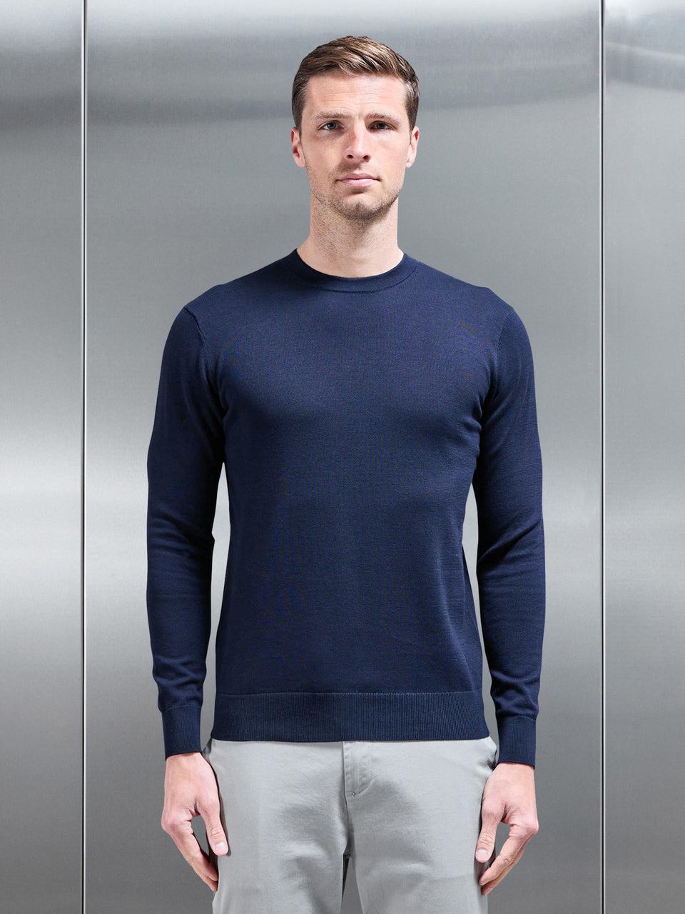Cotton Knitted Crew Neck Sweatshirt in Navy