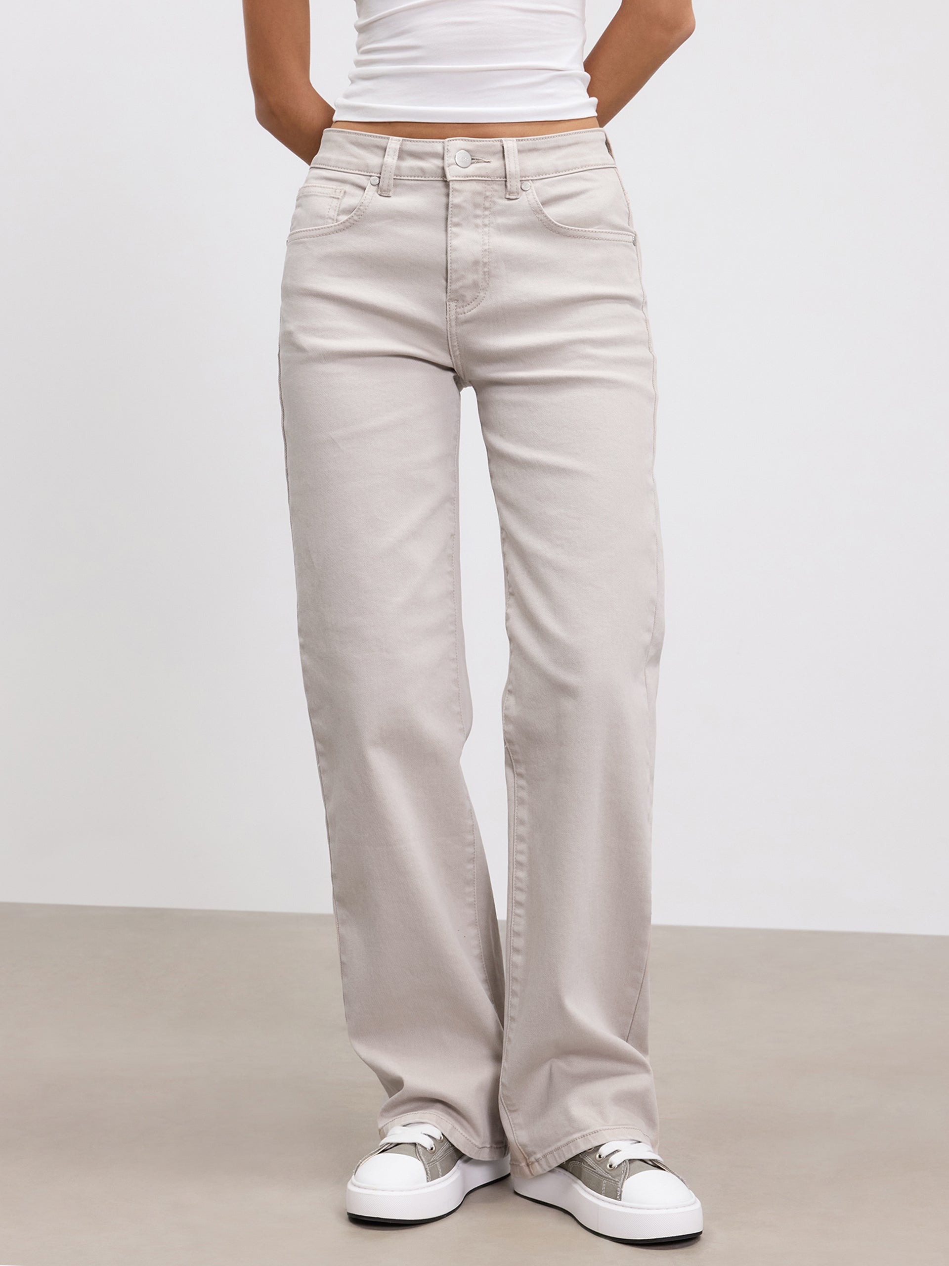 Womens Mid Rise Straight Denim Jean in Beige