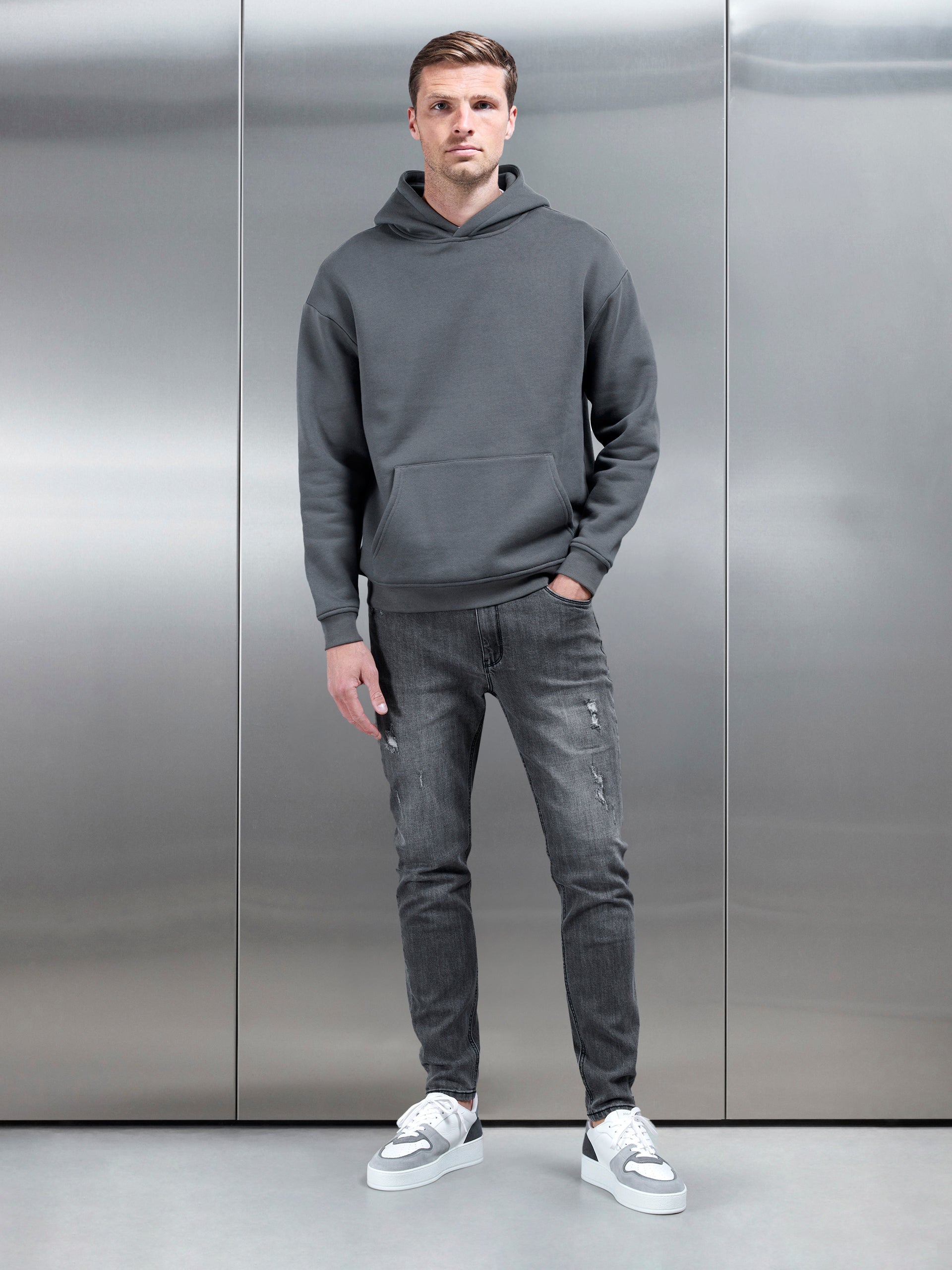Distressed Denim Jeans in Grey Wash