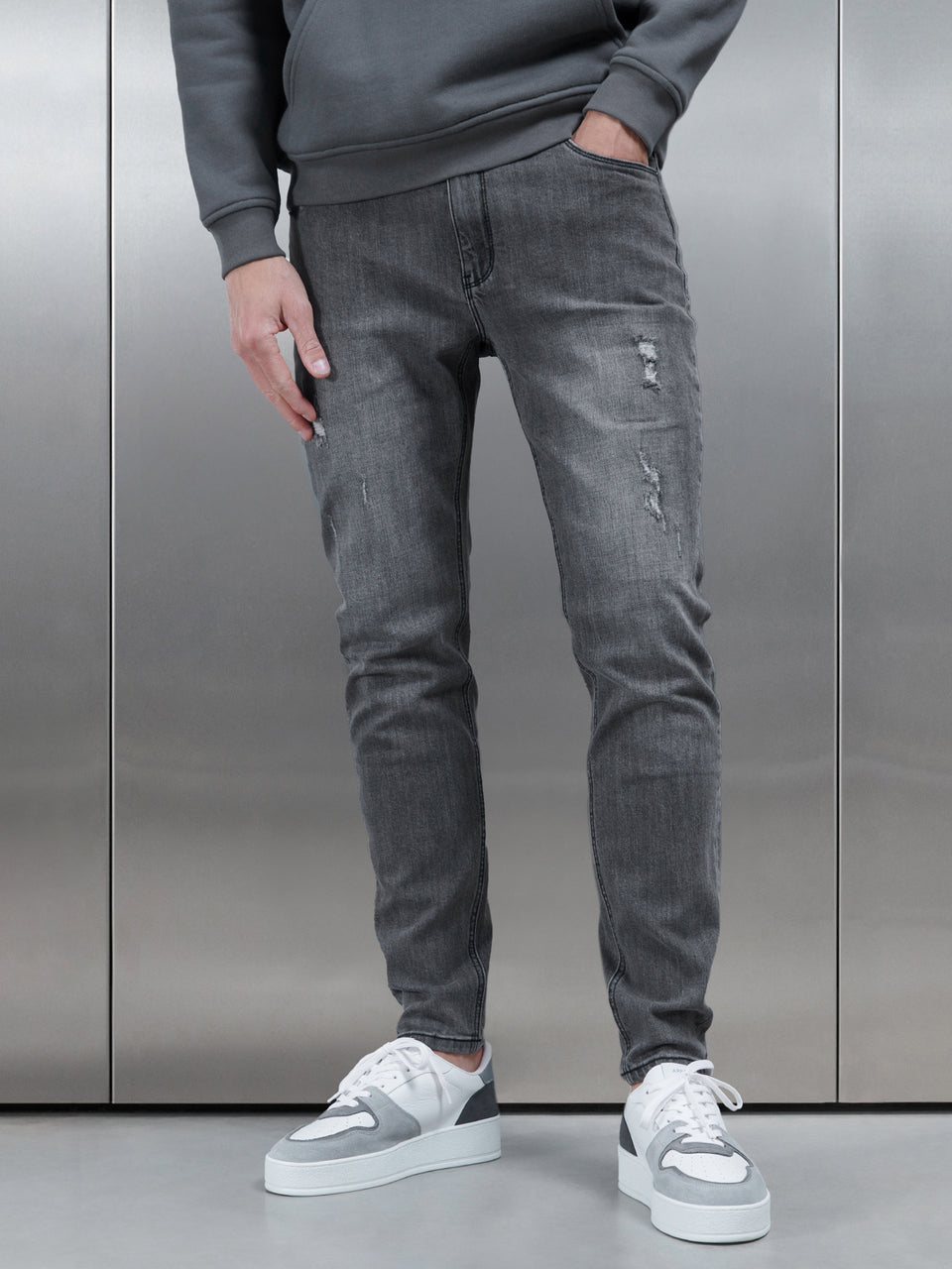Distressed Denim Jeans in Grey Wash