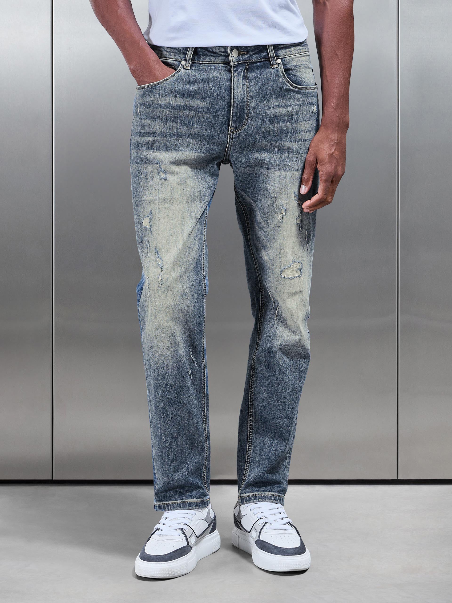 Distressed Straight Leg Denim Jeans in Sand Wash