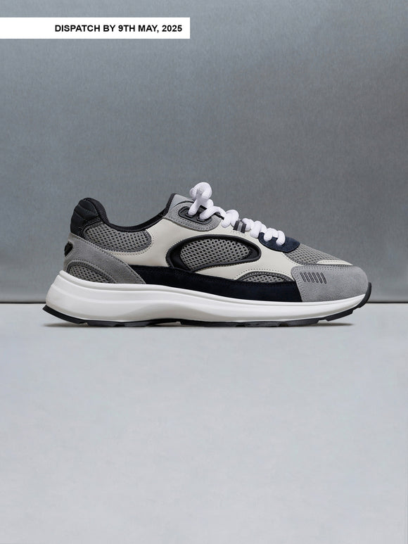Circuit Trainer in Desert Grey