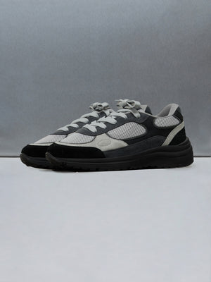 Apollo Runner in Grey Black