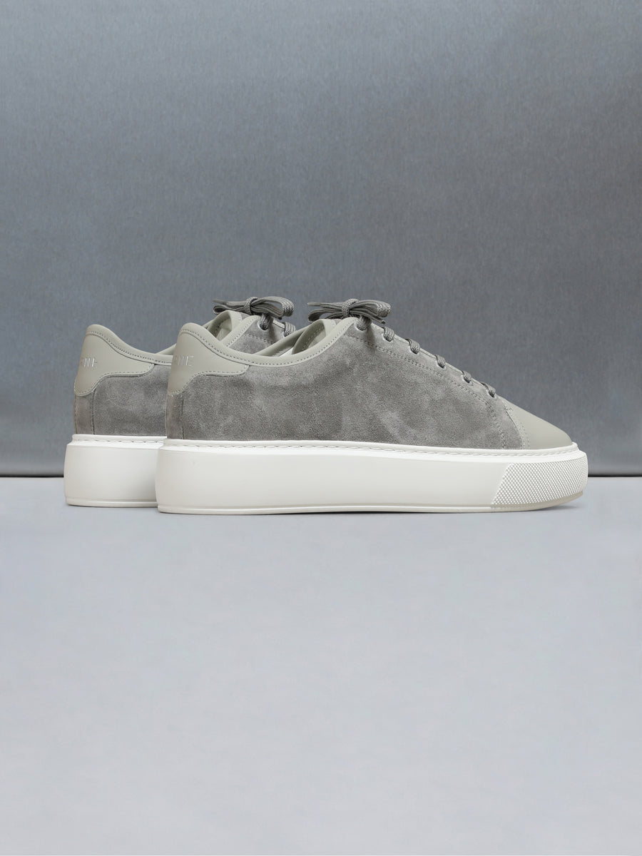 Essential Leather Toe Cap Trainer in Grey