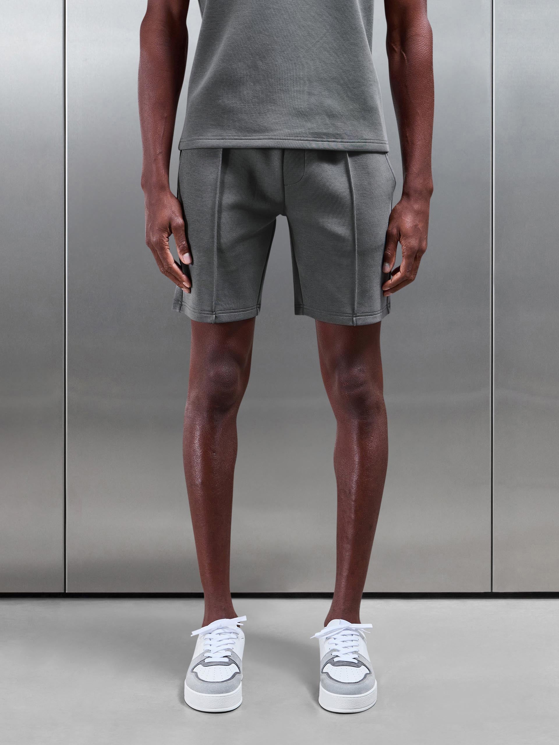 Everyday Luxe Short in Grey