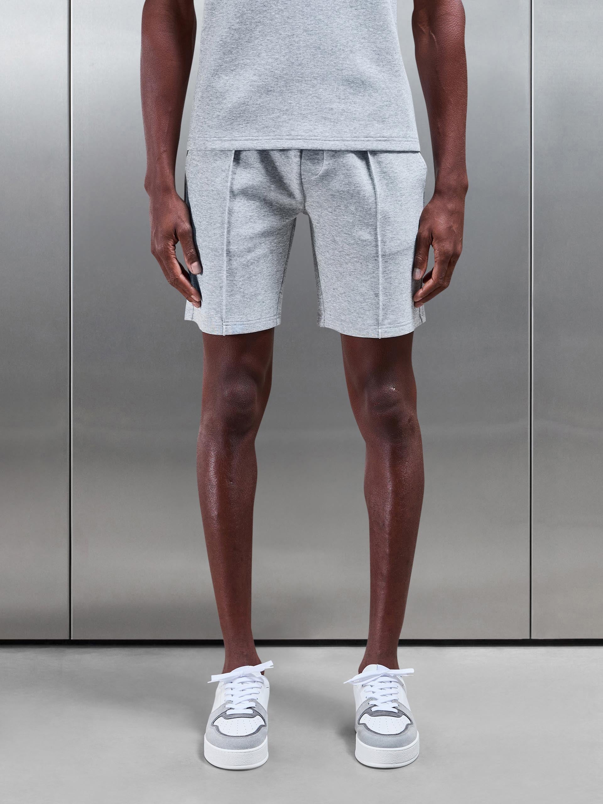 Everyday Luxe Short in Marl Grey