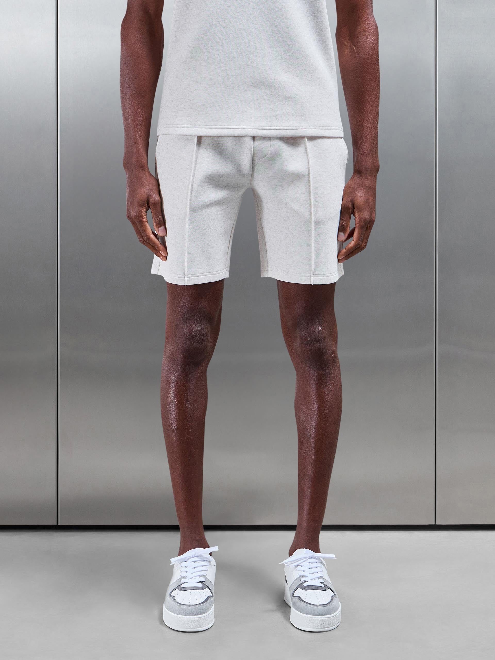 Everyday Luxe Short in Oatmeal